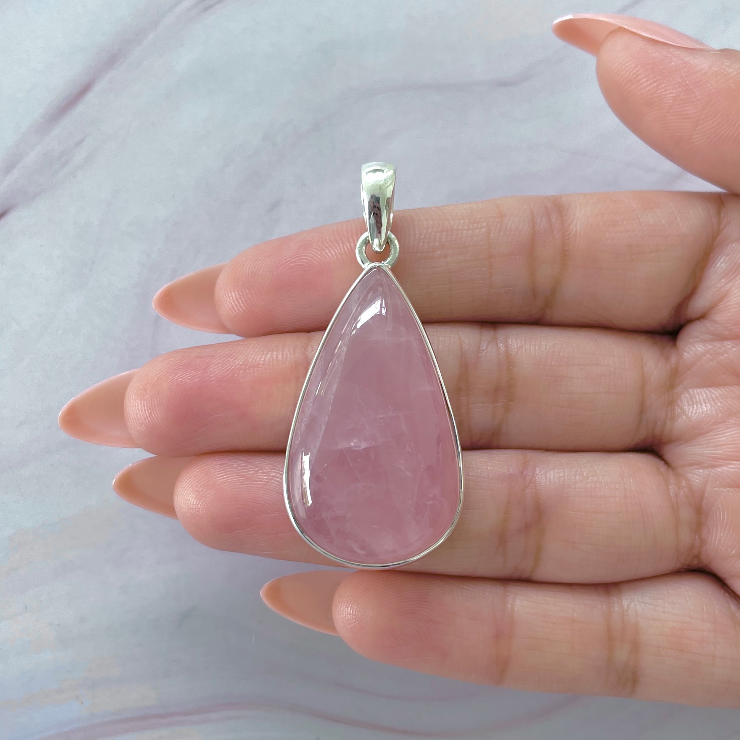 Rose Quartz Pendant-(RSQ-P-106.)