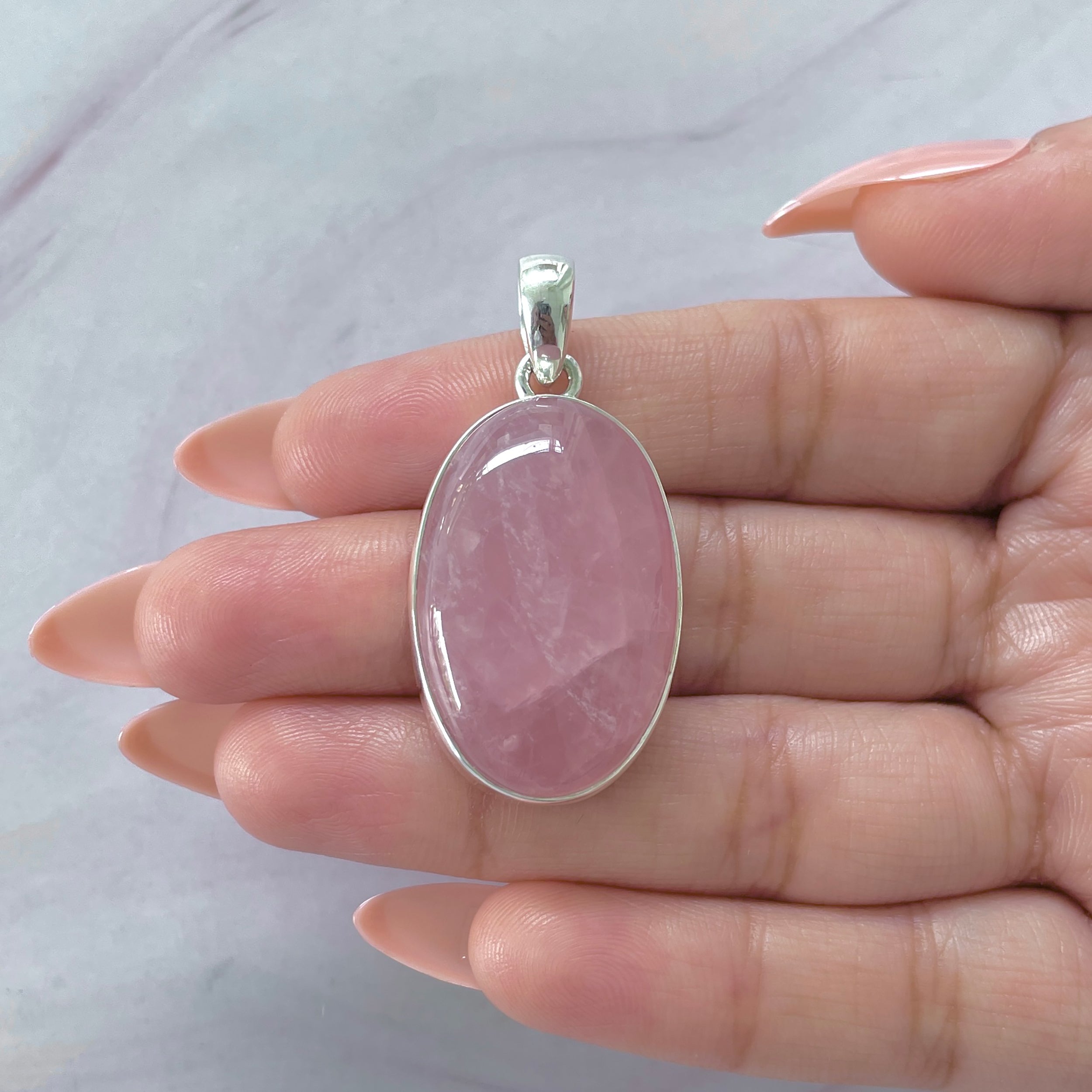 Rose Quartz Pendant-(RSQ-P-107.)