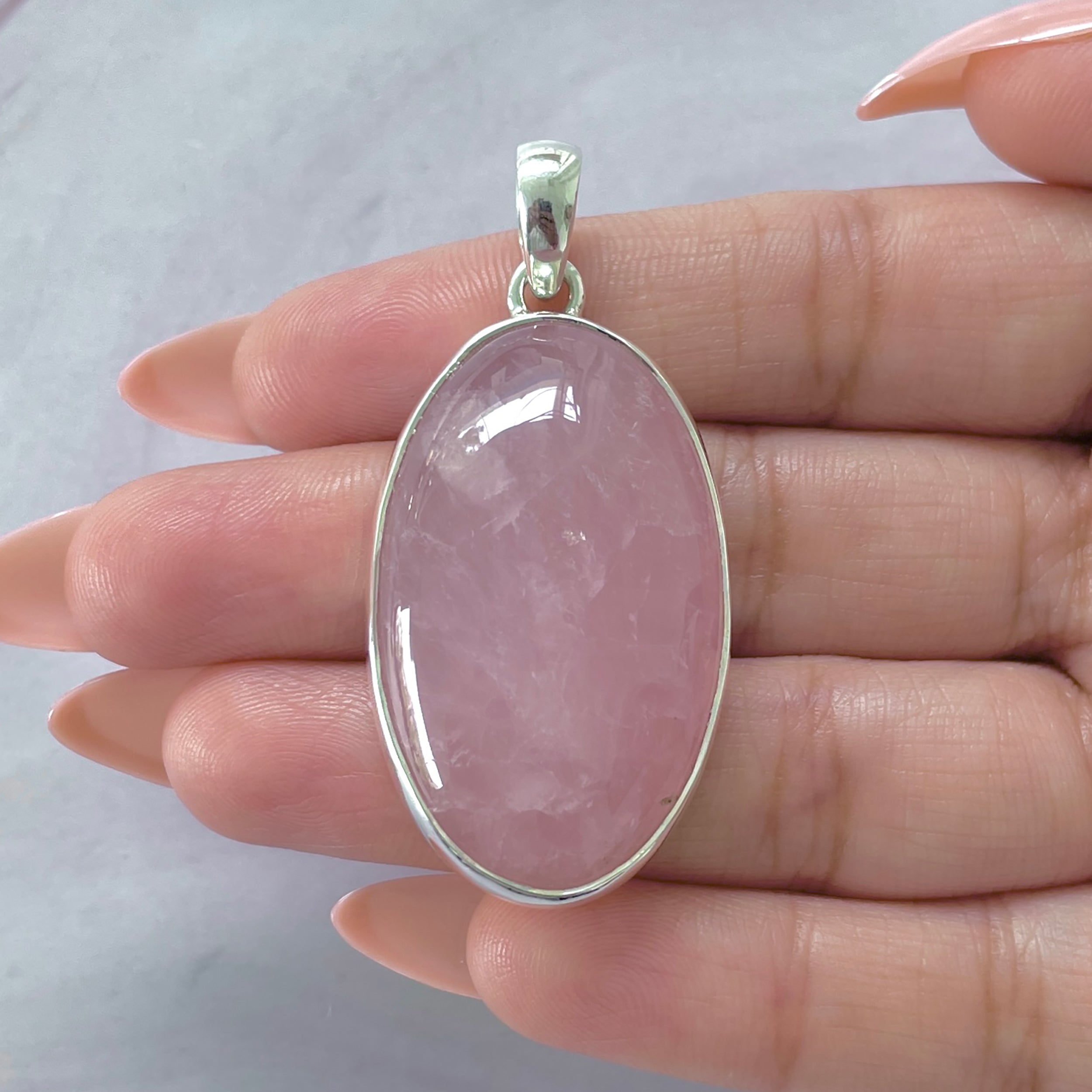 Rose Quartz Pendant-(RSQ-P-108.)