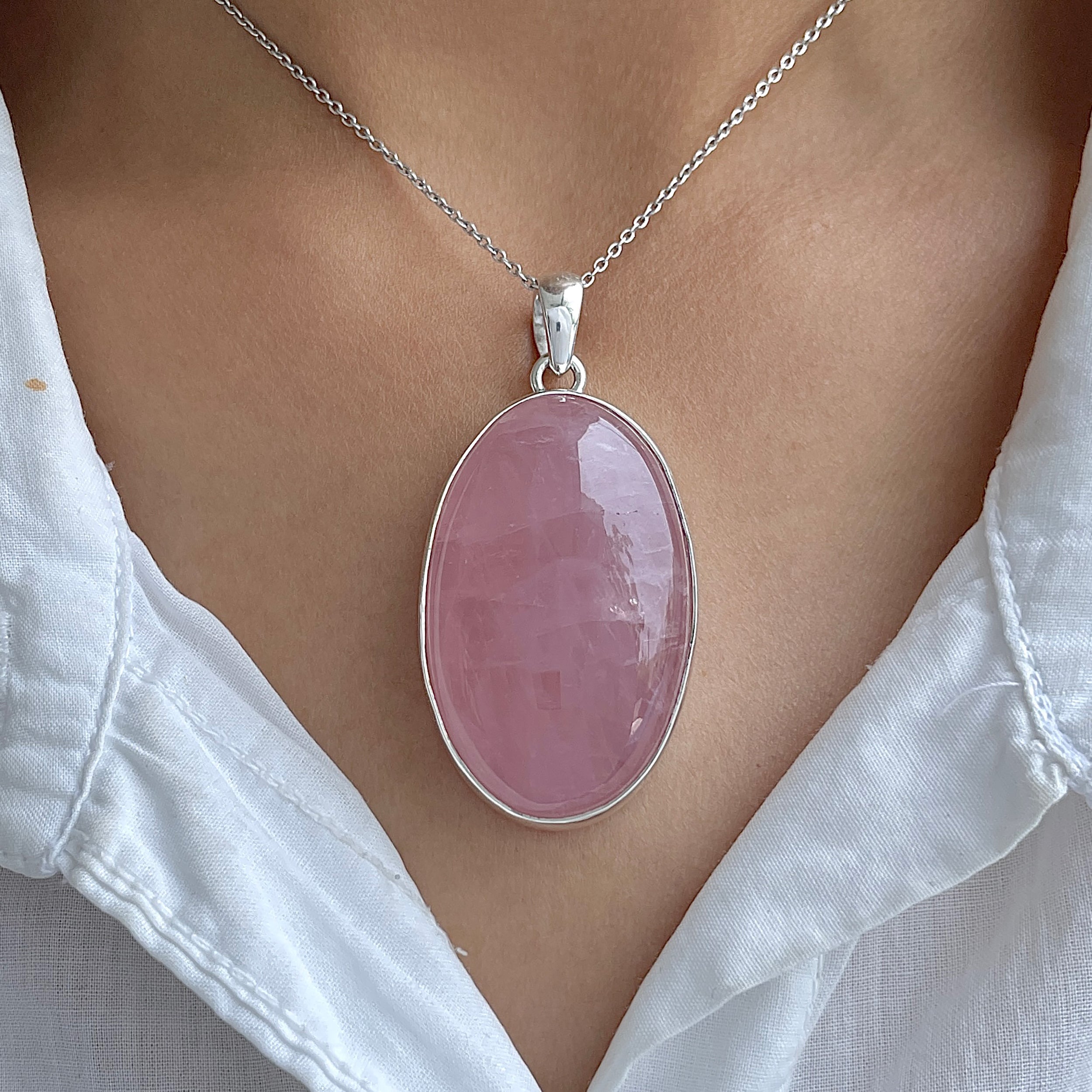 Rose Quartz Pendant-(RSQ-P-109.)