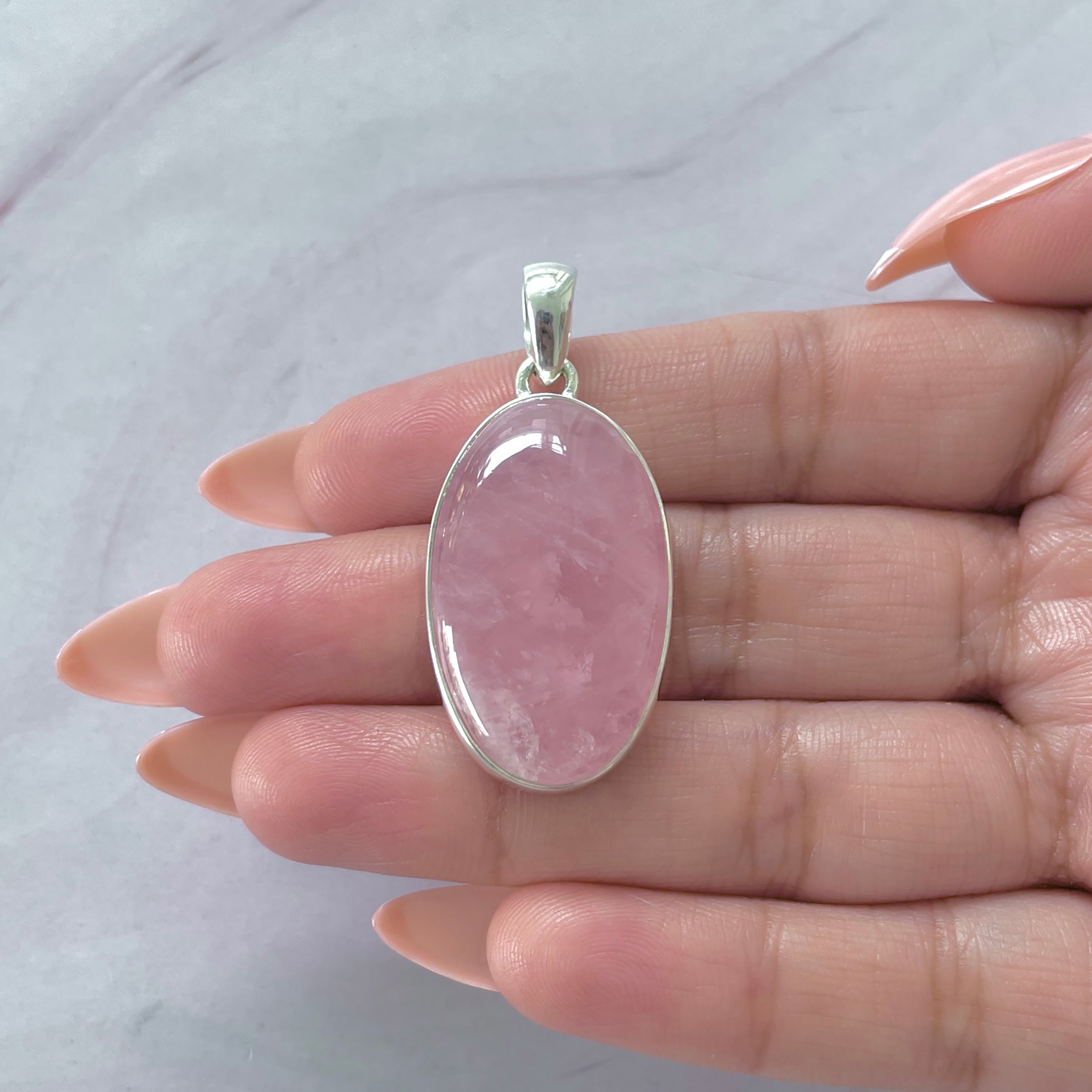 Rose Quartz Pendant-(RSQ-P-110.)
