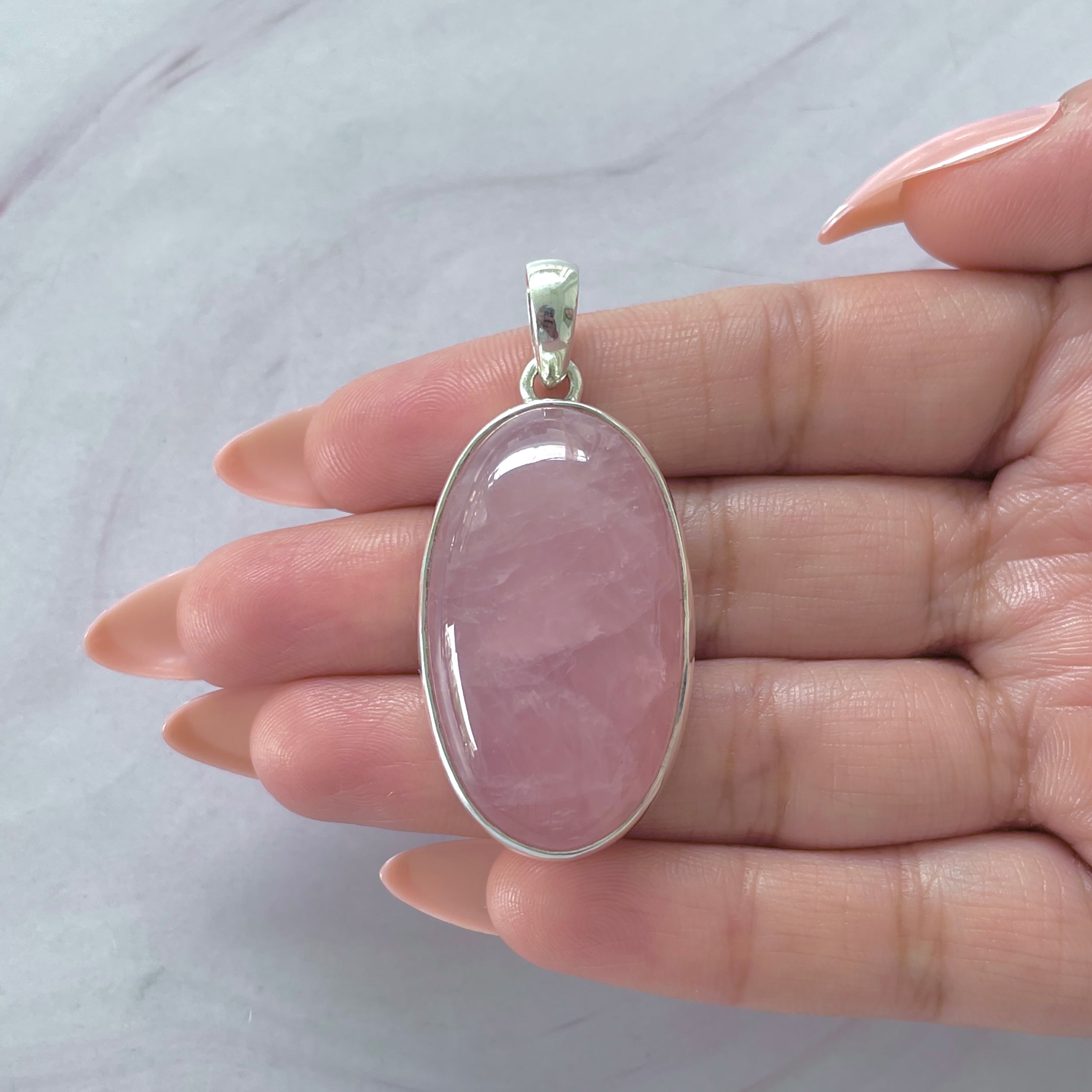 Rose Quartz Pendant-(RSQ-P-111.)