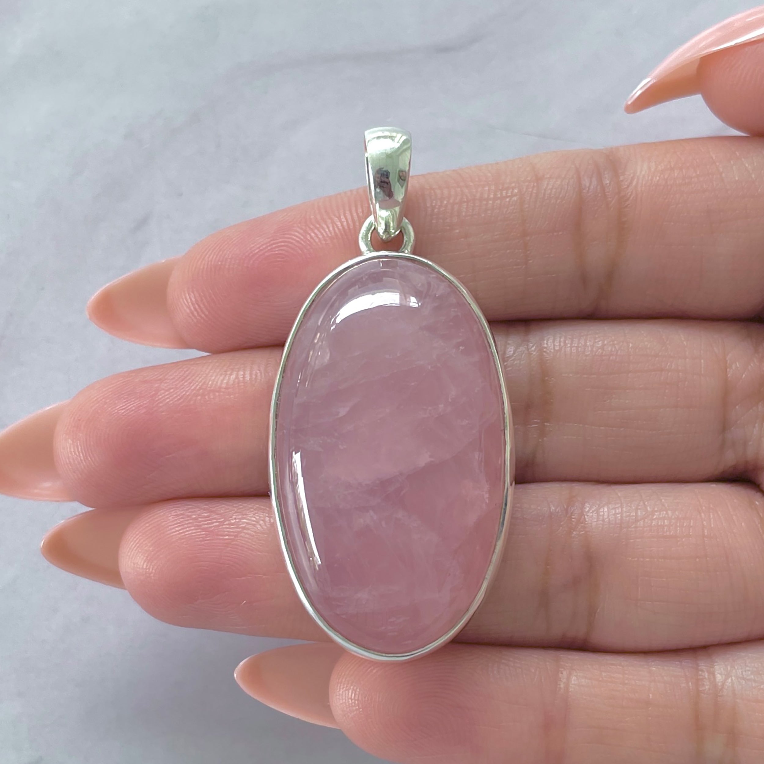 Rose Quartz Pendant-(RSQ-P-111.)