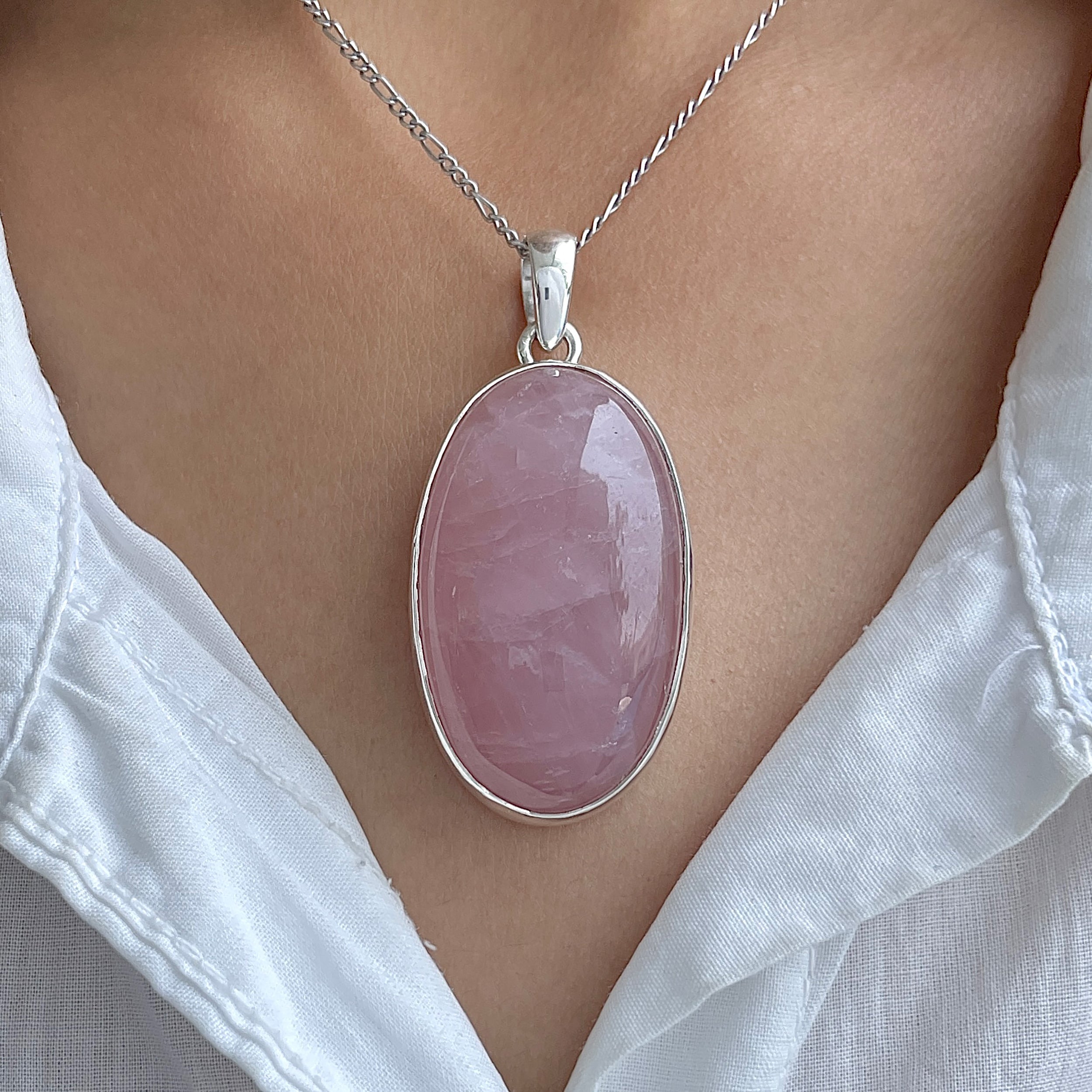 Rose Quartz Pendant-(RSQ-P-111.)