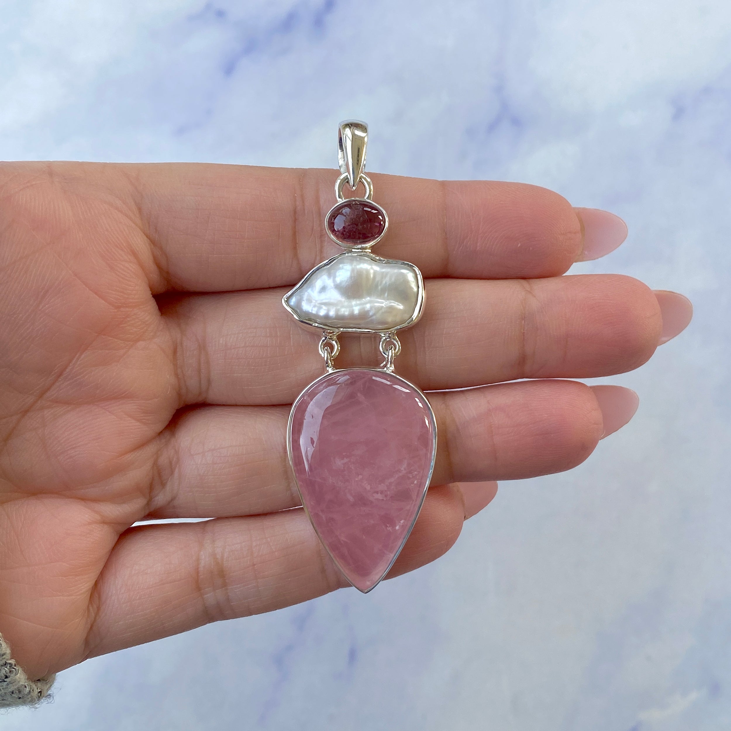 Rose Quartz Pendant-(RSQ-P-45.)