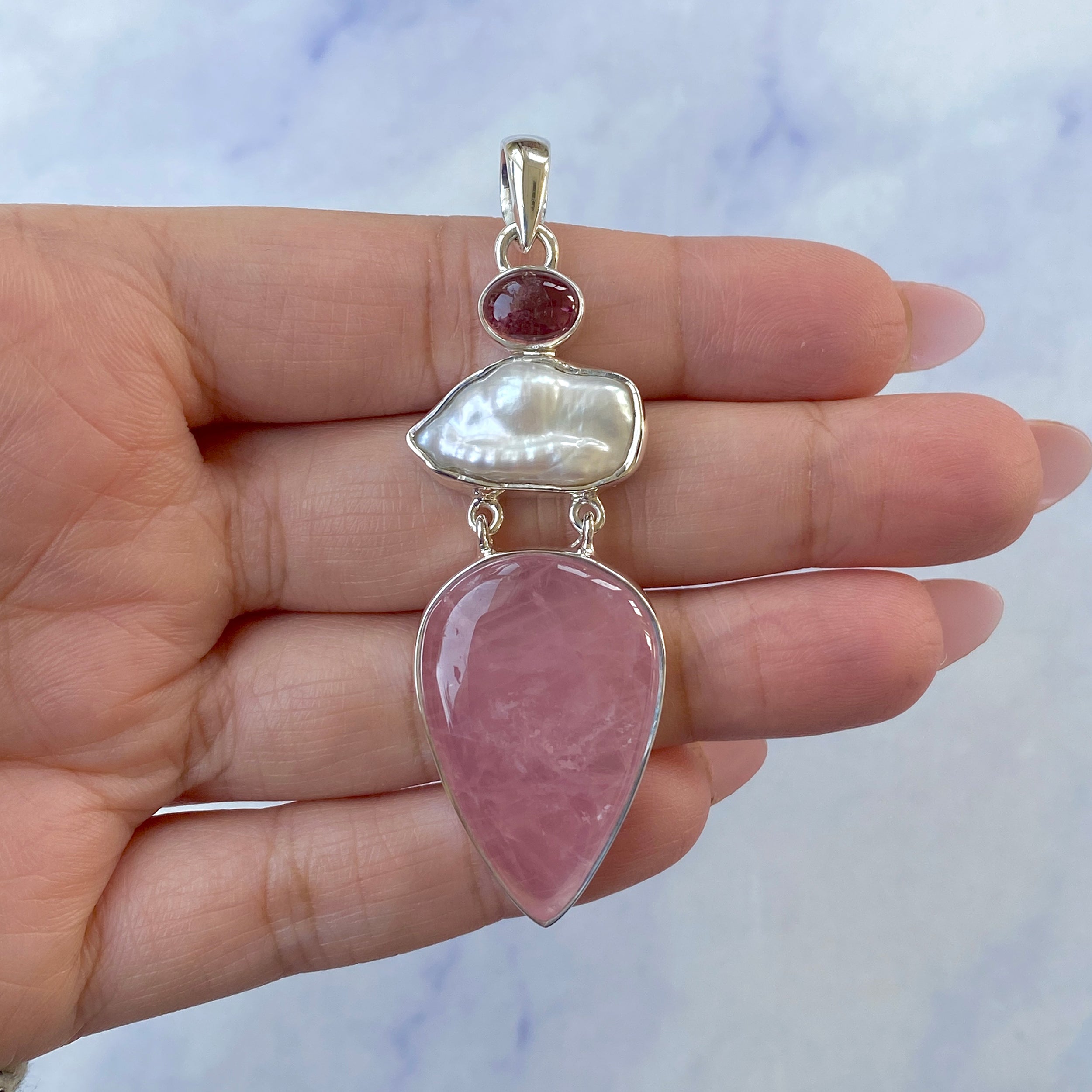 Rose Quartz Pendant-(RSQ-P-45.)