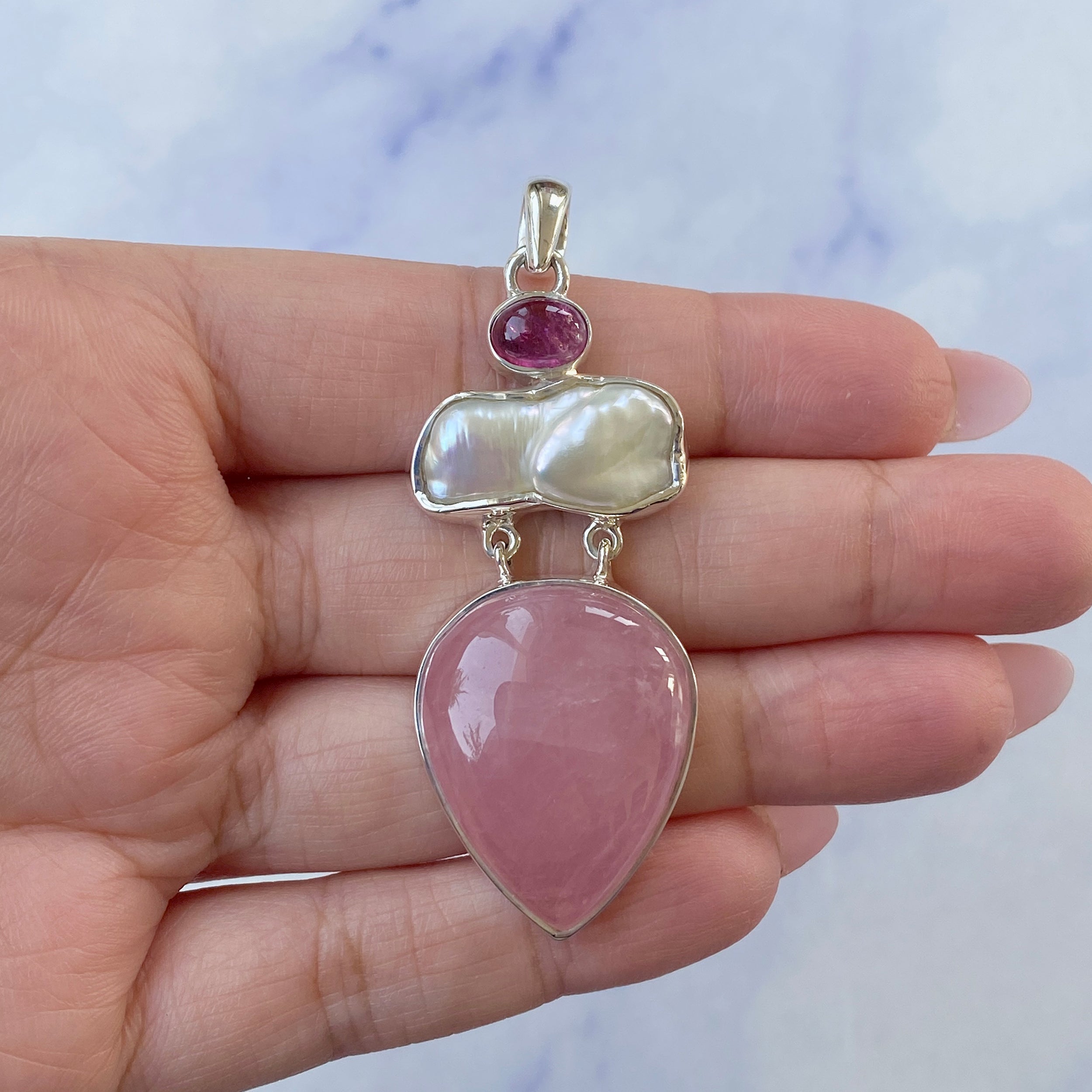 Rose Quartz Pendant-(RSQ-P-48.)