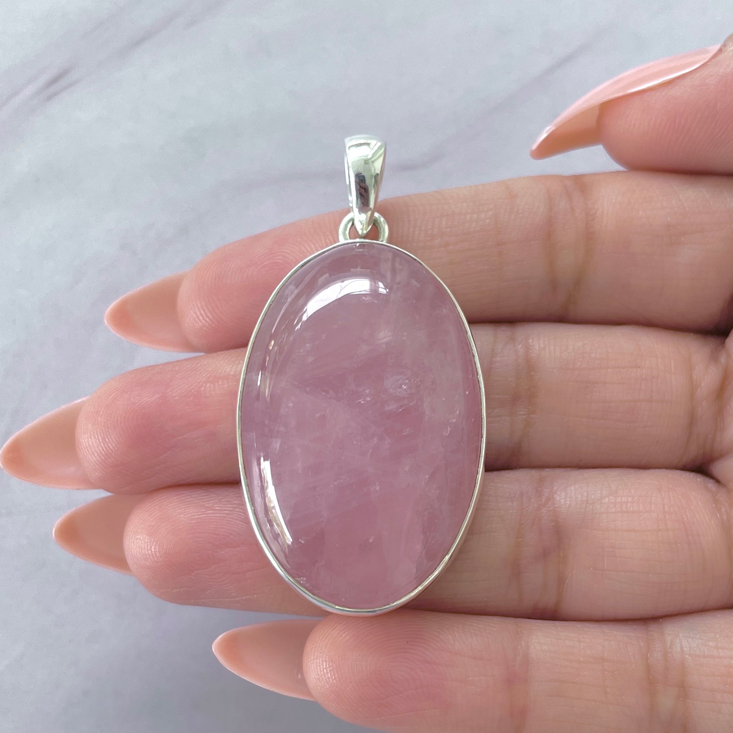 Rose Quartz Pendant-(RSQ-P-66.)