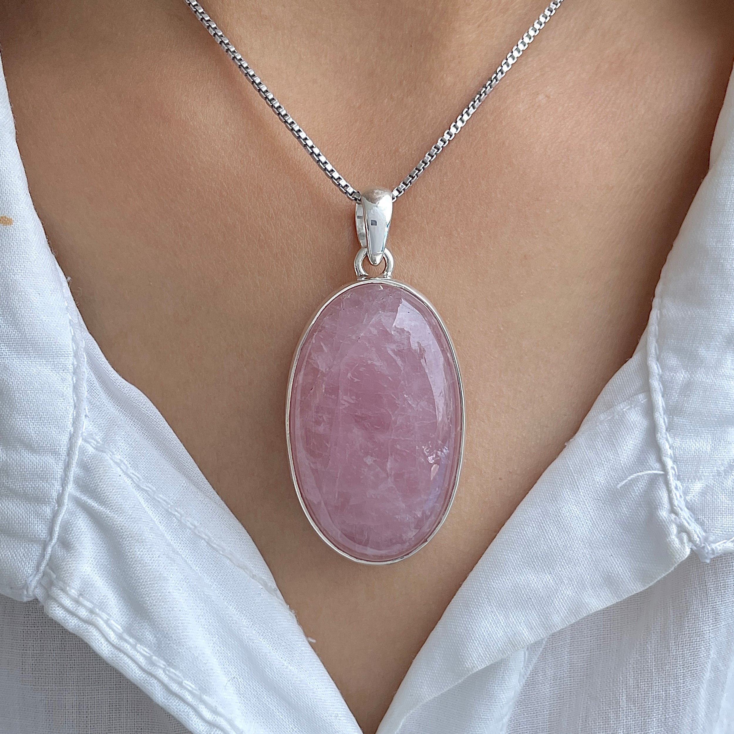 Rose Quartz Pendant-(RSQ-P-67.)
