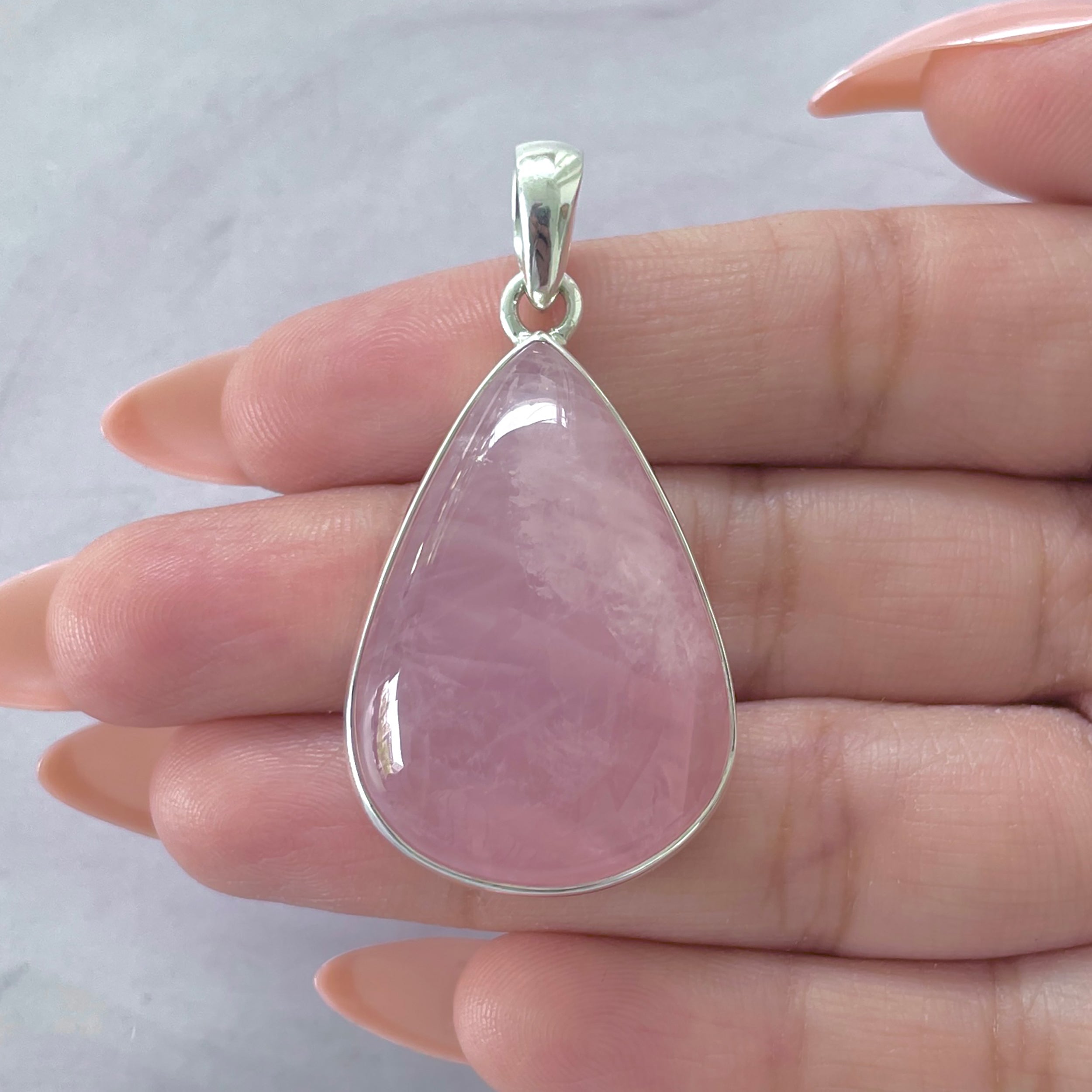 Rose Quartz Pendant-(RSQ-P-71.)