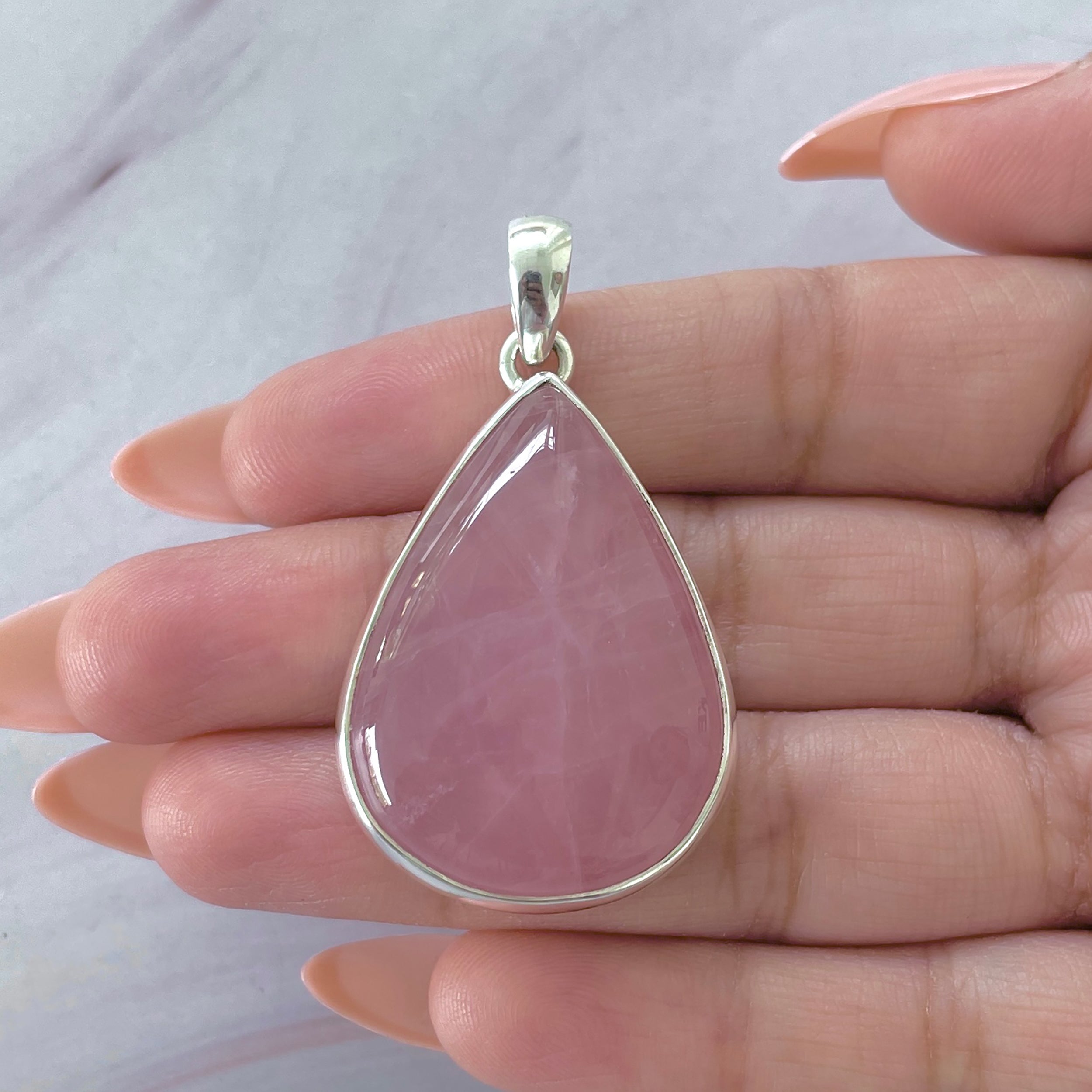 Rose Quartz Pendant-(RSQ-P-77.)