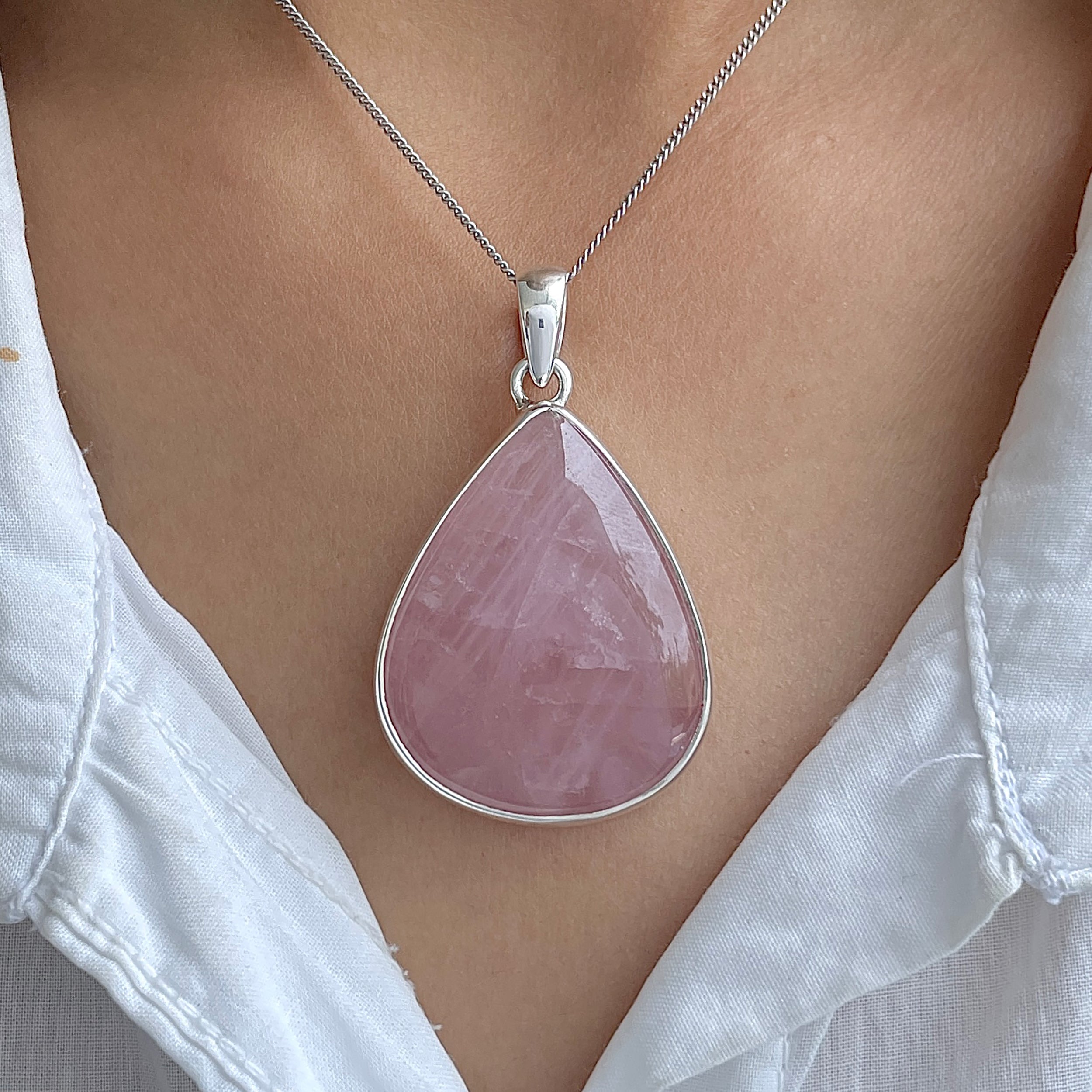 Rose Quartz Pendant-(RSQ-P-79.)