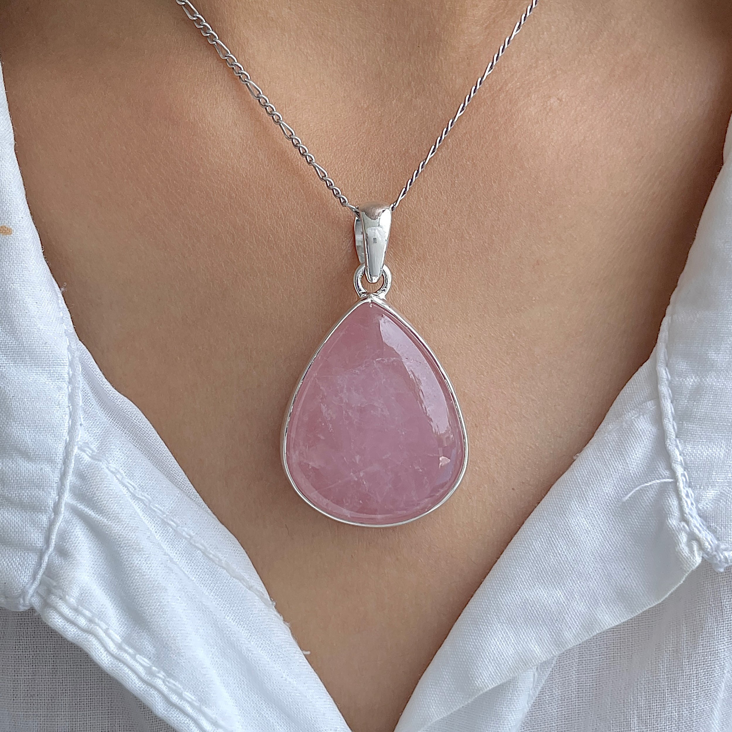 Rose Quartz Pendant-(RSQ-P-82.)