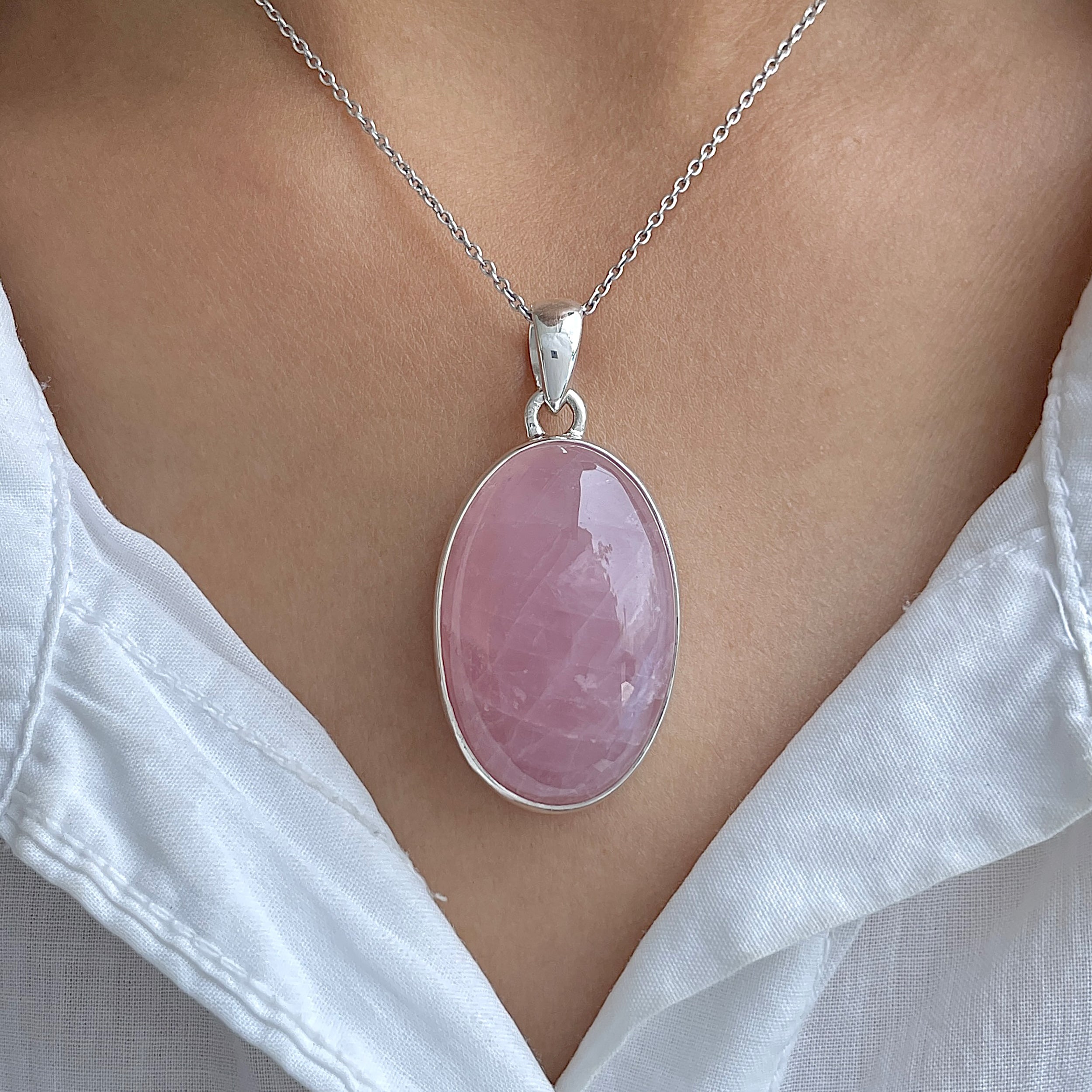Rose Quartz Pendant-(RSQ-P-88.)