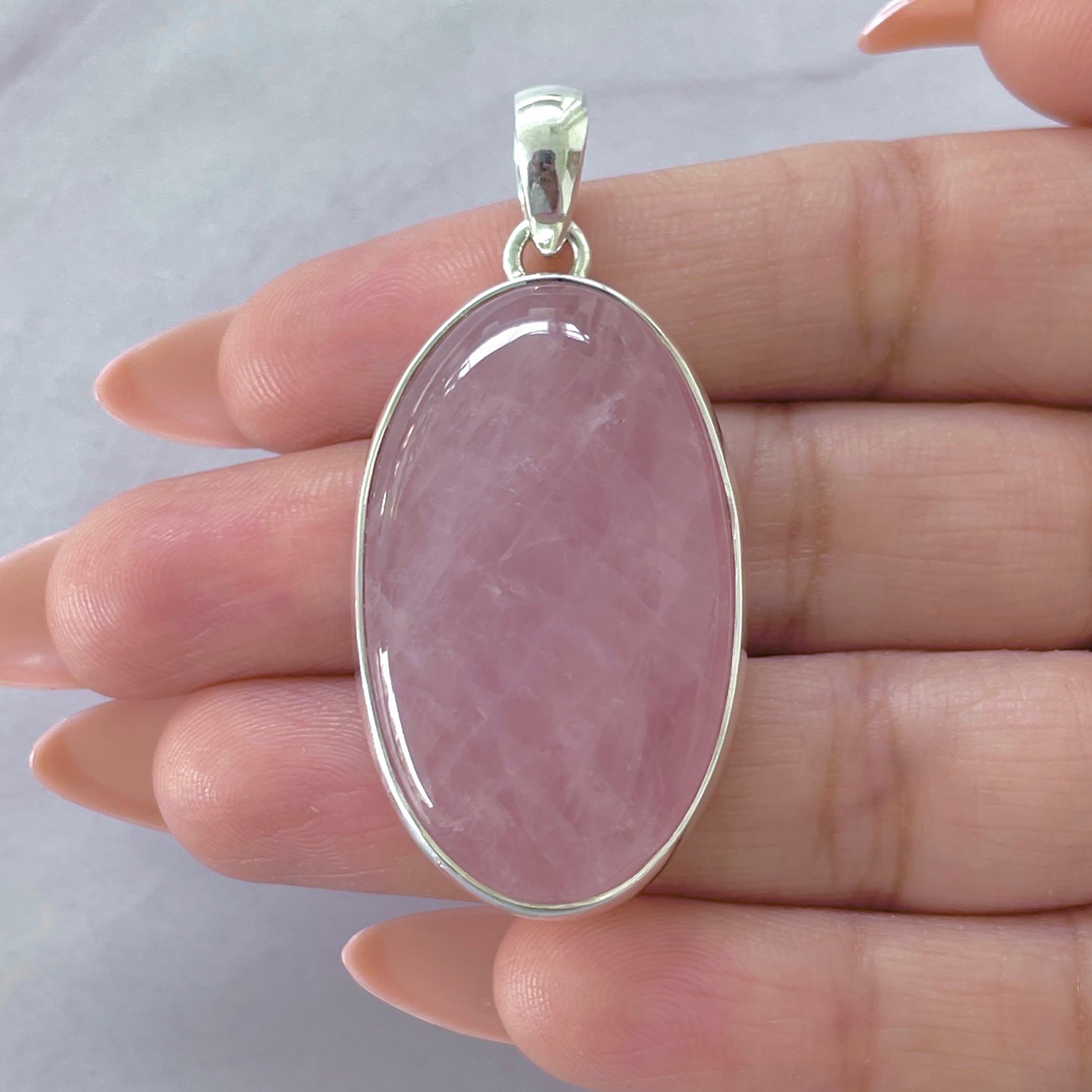 Rose Quartz Pendant-(RSQ-P-89.)