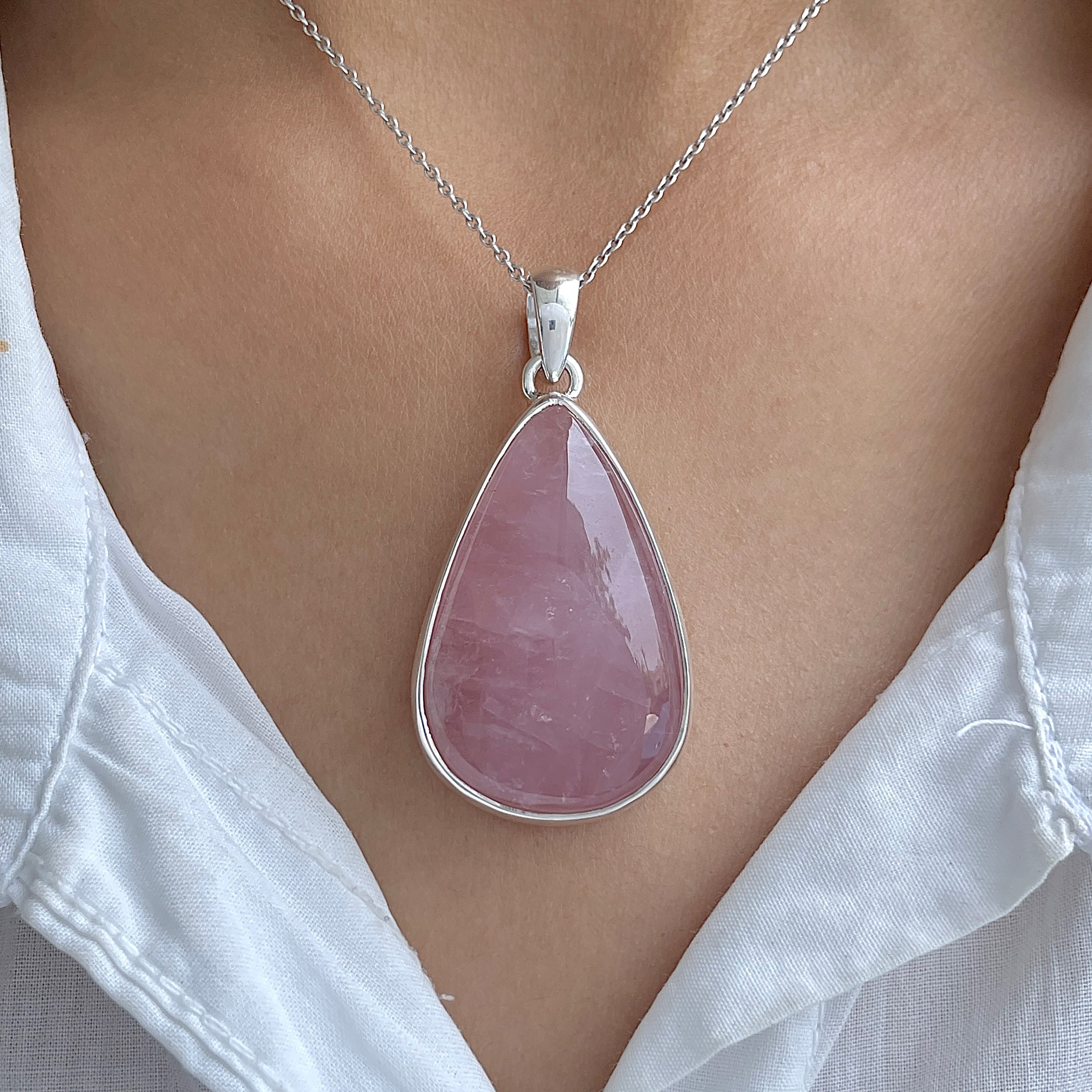 Rose Quartz Pendant-(RSQ-P-93.)