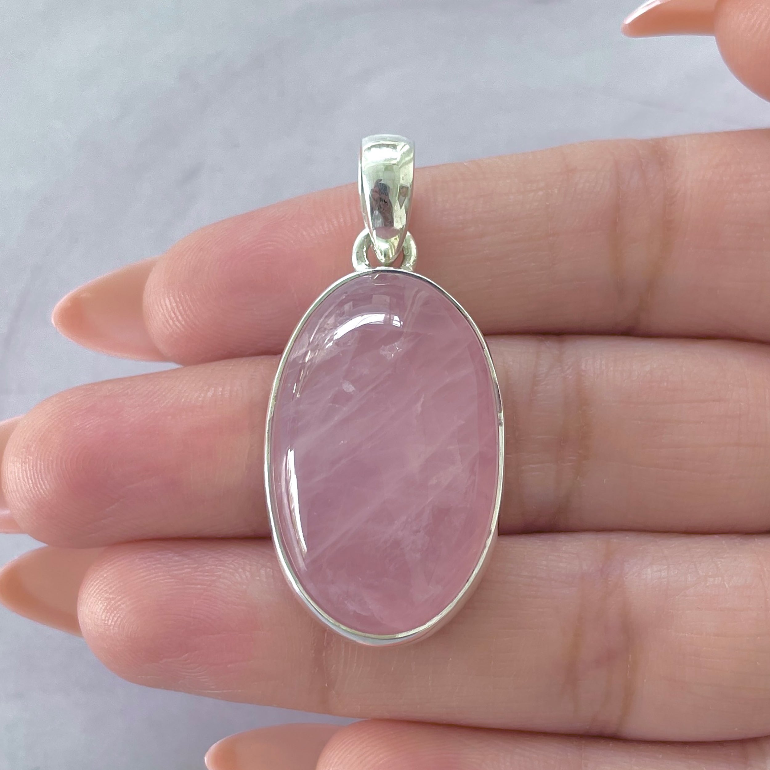 Rose Quartz Pendant-(RSQ-P-96.)