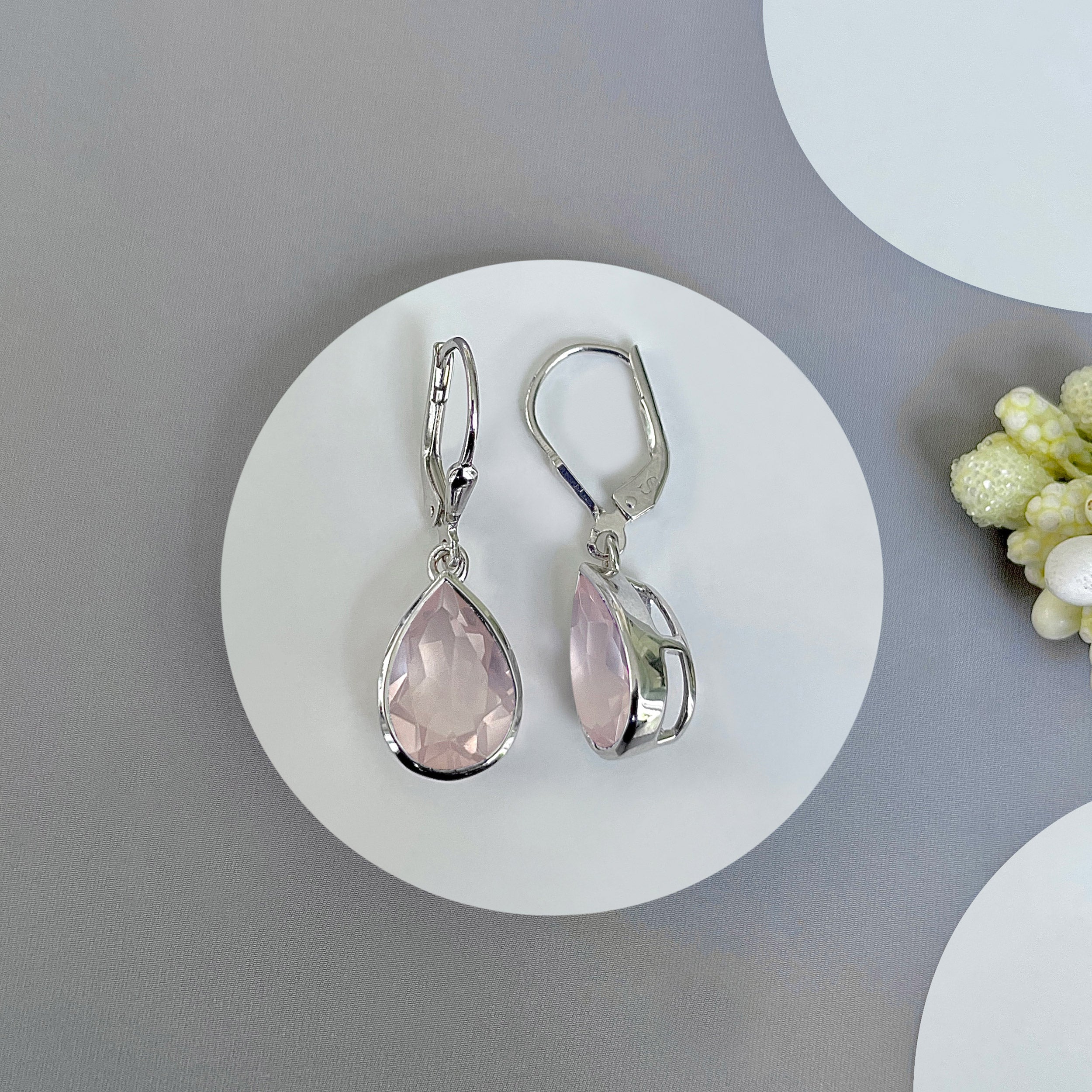 Rose Quartz Leverback Earring-(RSQ-SE-1252.)