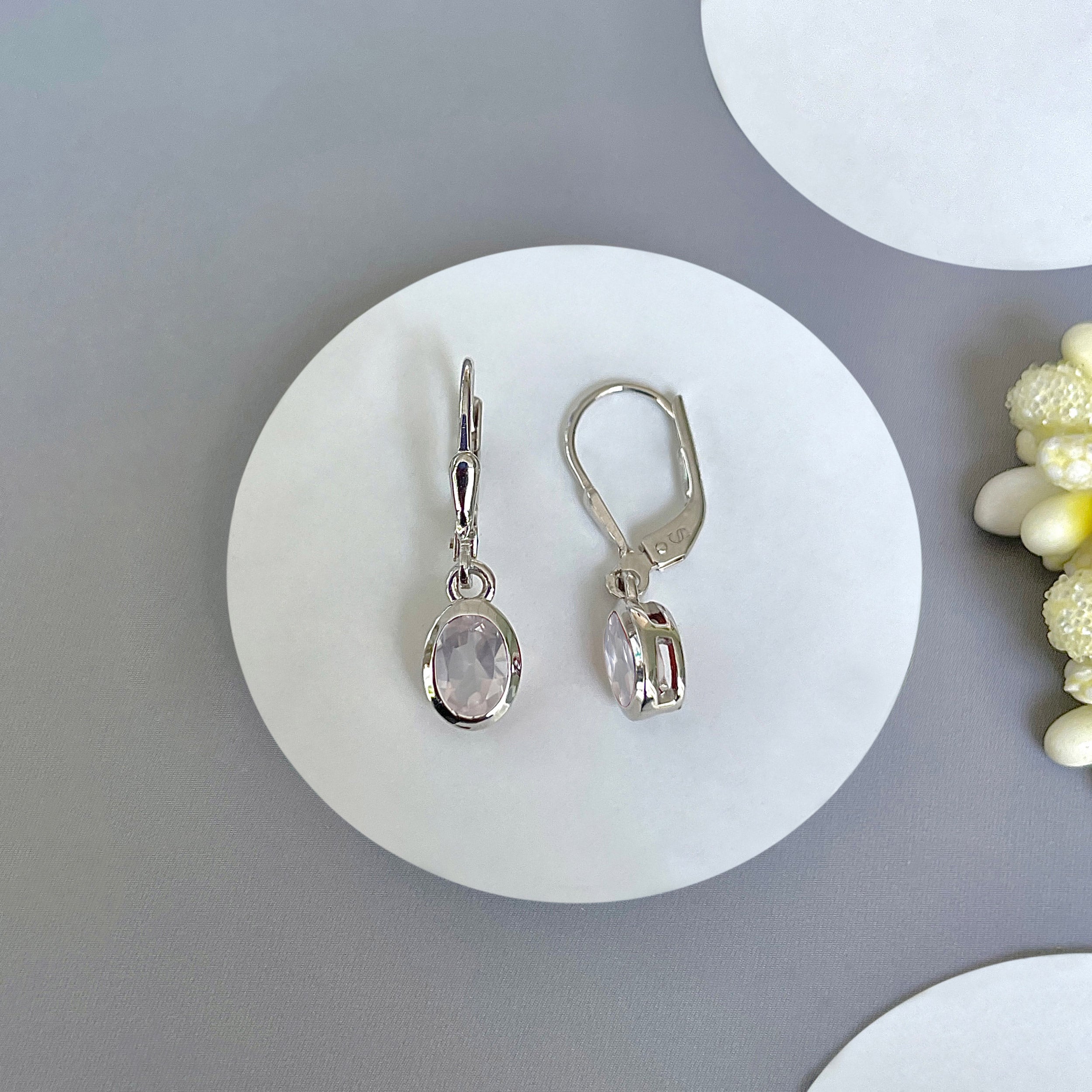 Rose Quartz Leverback Earring-(RSQ-SE-1316.)