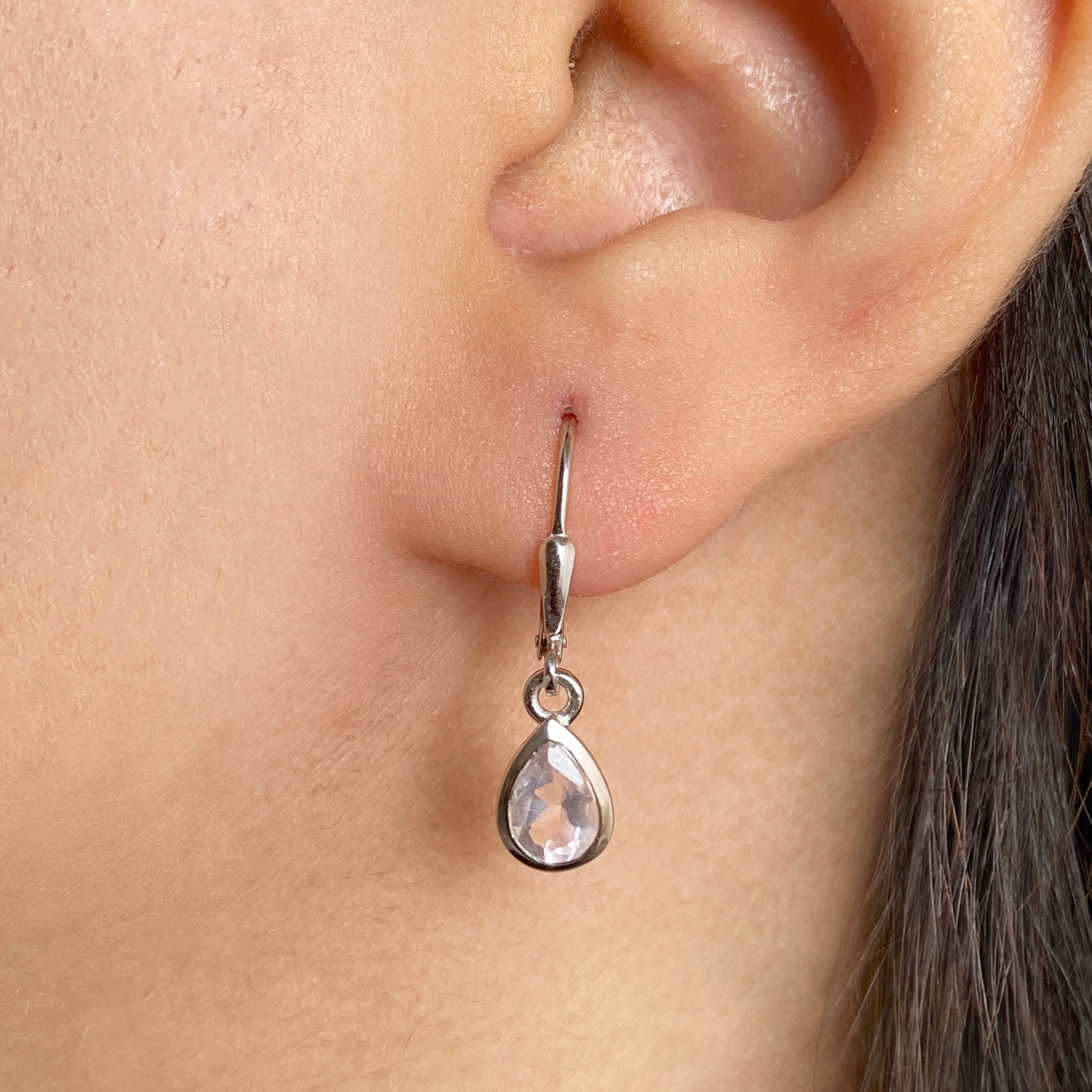 Rose Quartz Leverback  Earring-(RSQ-SE-1317.)
