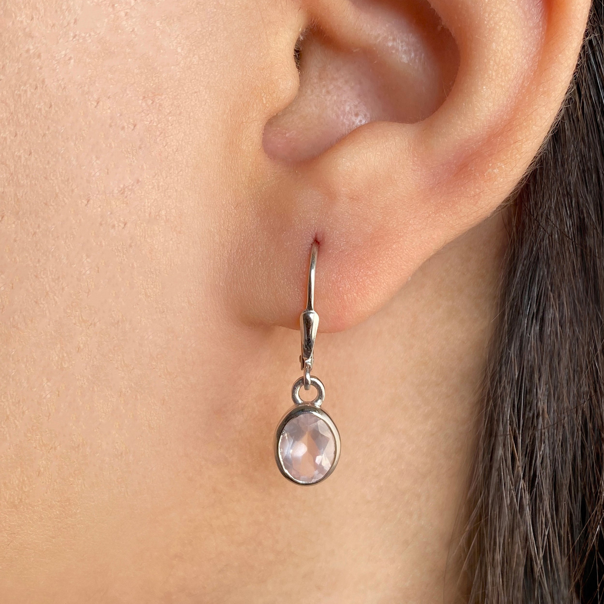 Rose Quartz Leverback Earring-(RSQ-SE-547.)
