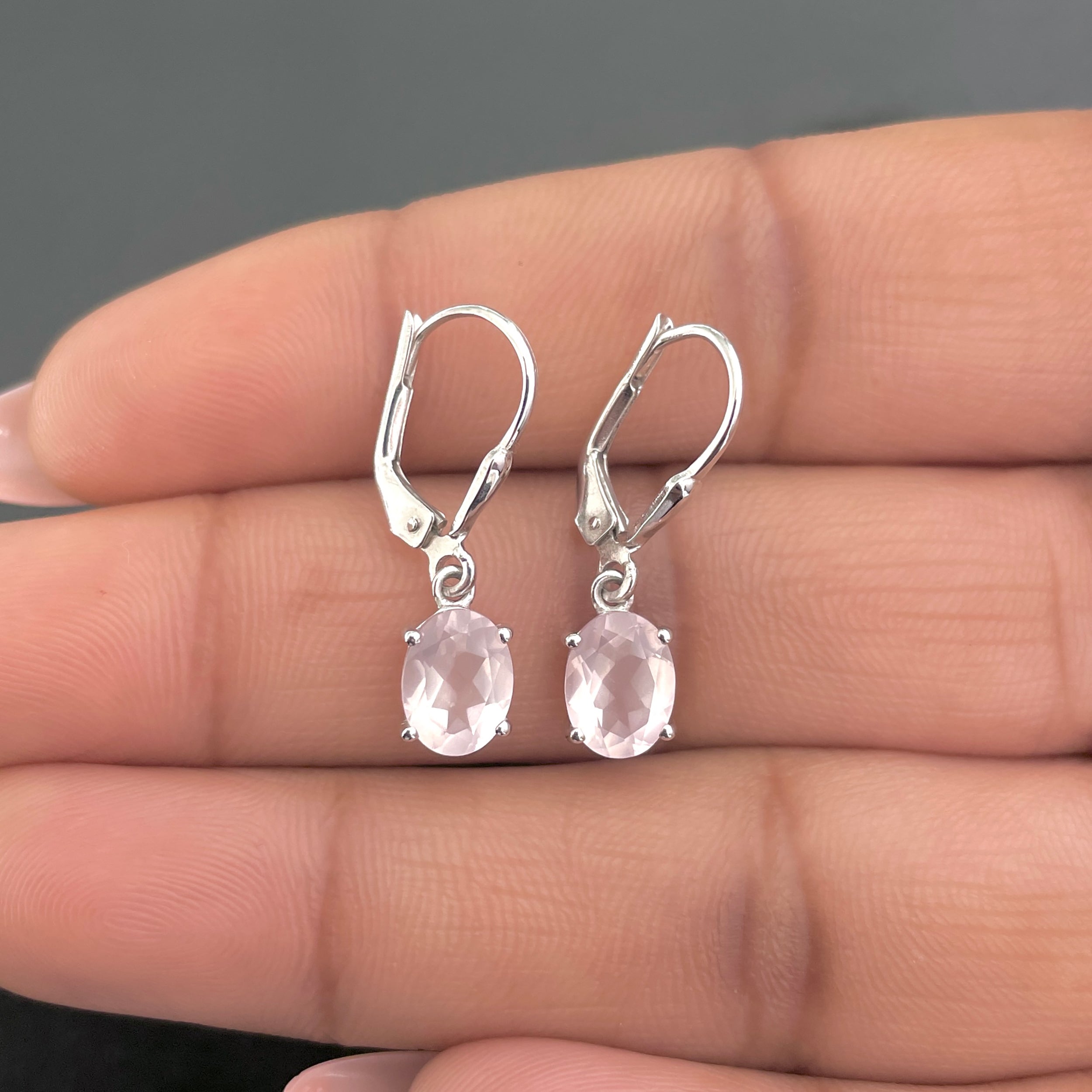 Rose Quartz Leverback Earring-(RSQ-SE-673.)