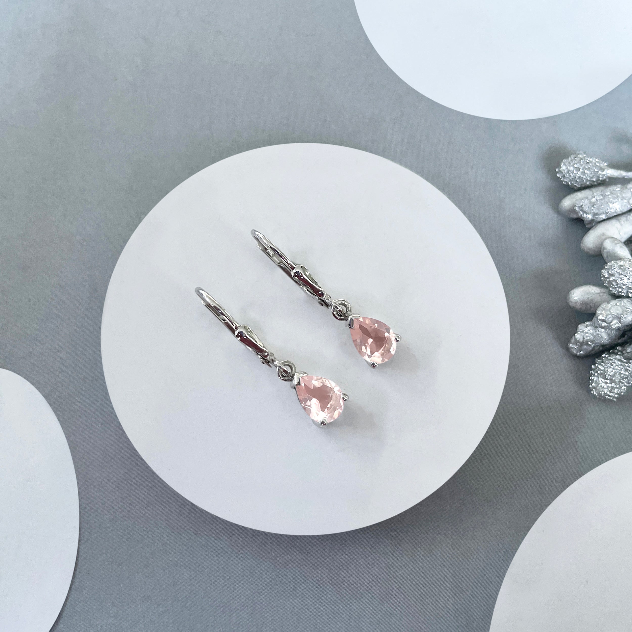 Rose Quartz Leverback Earring-(RSQ-SE-676.)