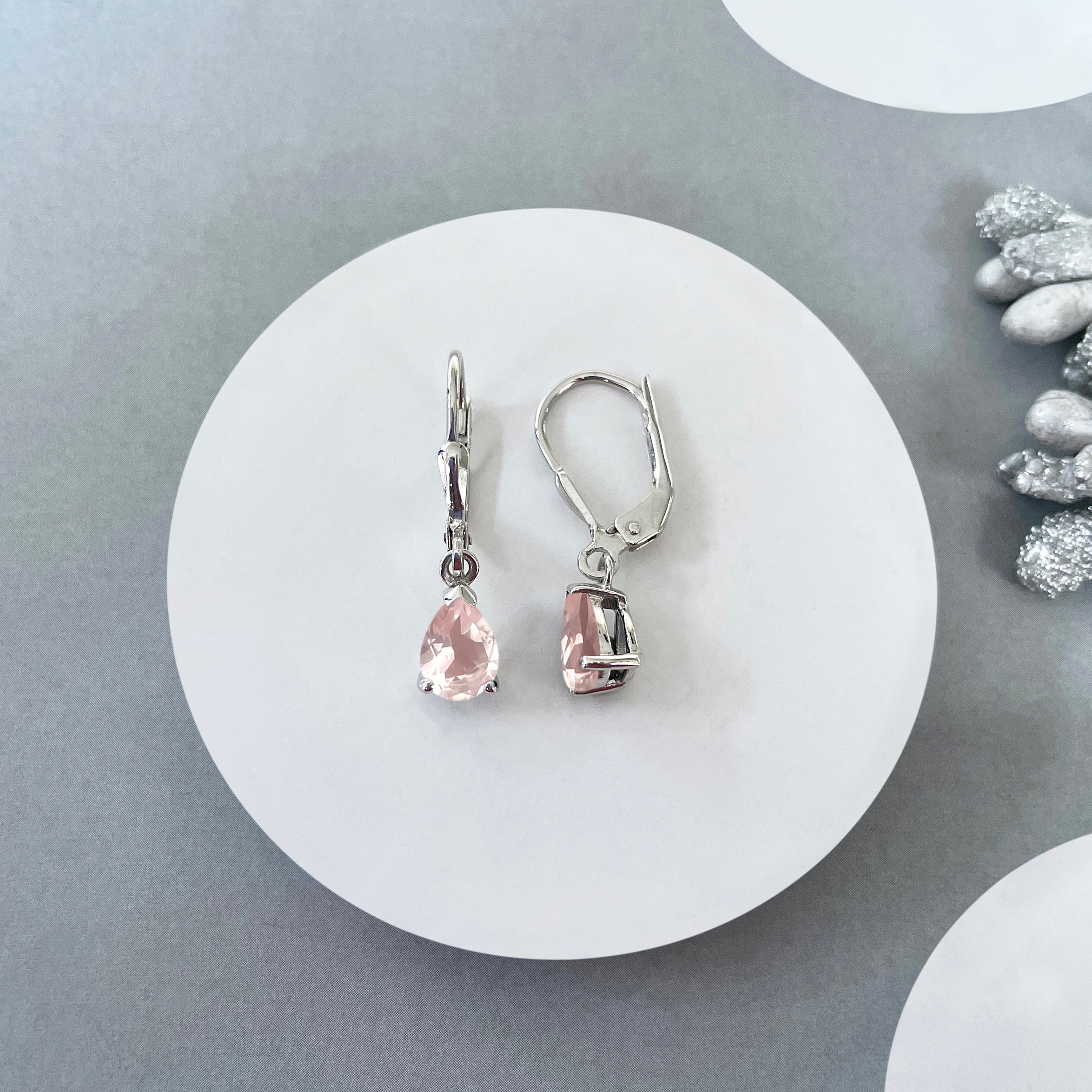 Rose Quartz Leverback Earring-(RSQ-SE-676.)