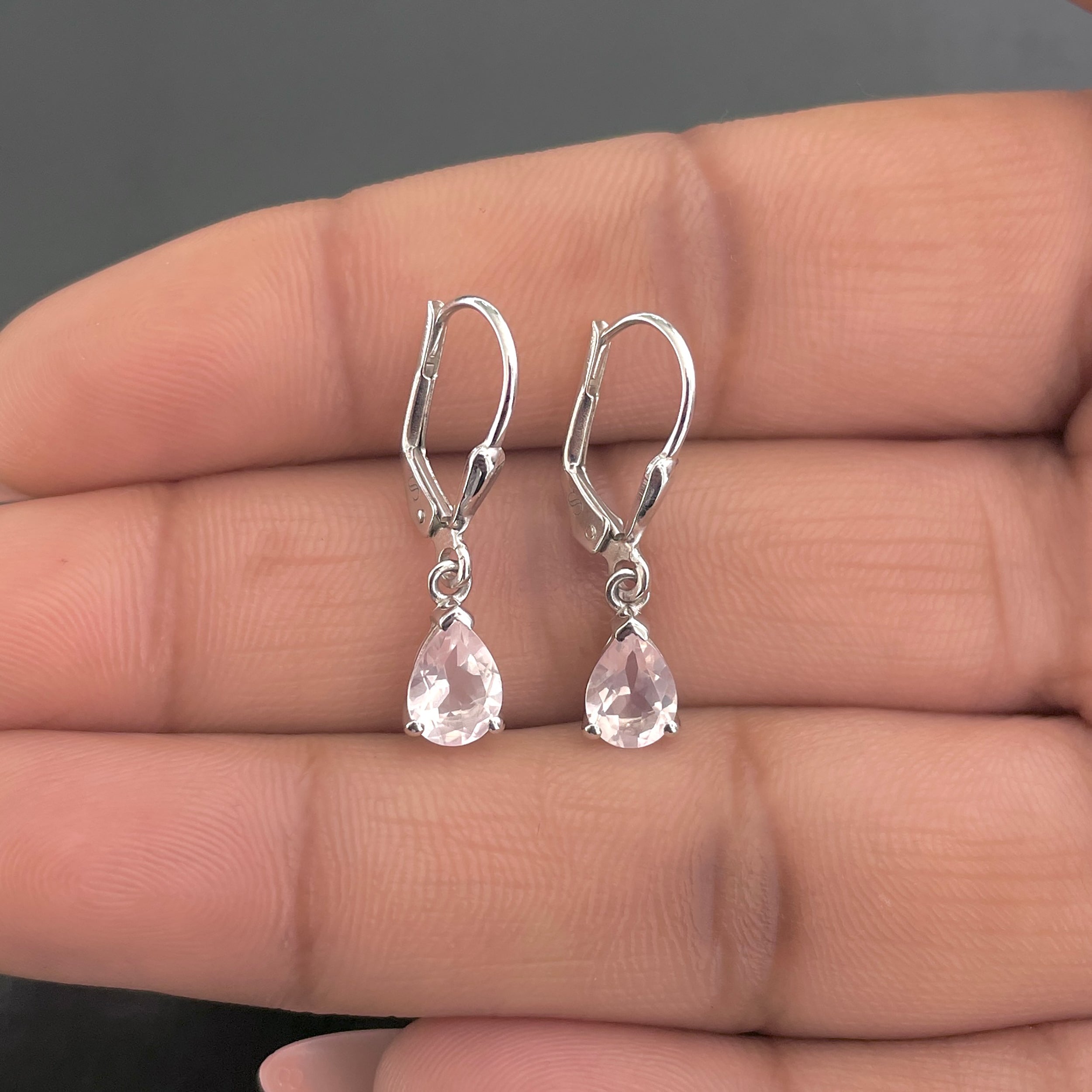 Rose Quartz Leverback Earring-(RSQ-SE-676.)