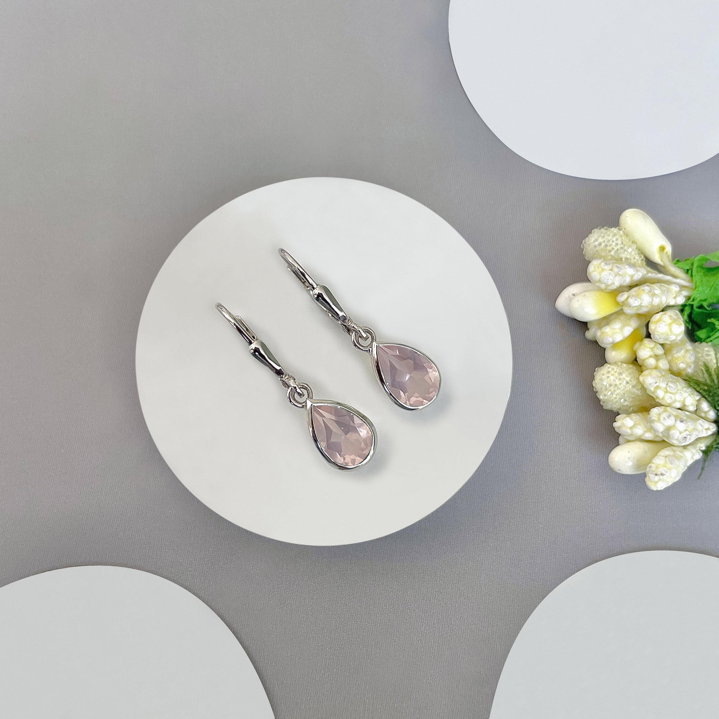 Rose Quartz Leverback Earring-(RSQ-SE-679.)
