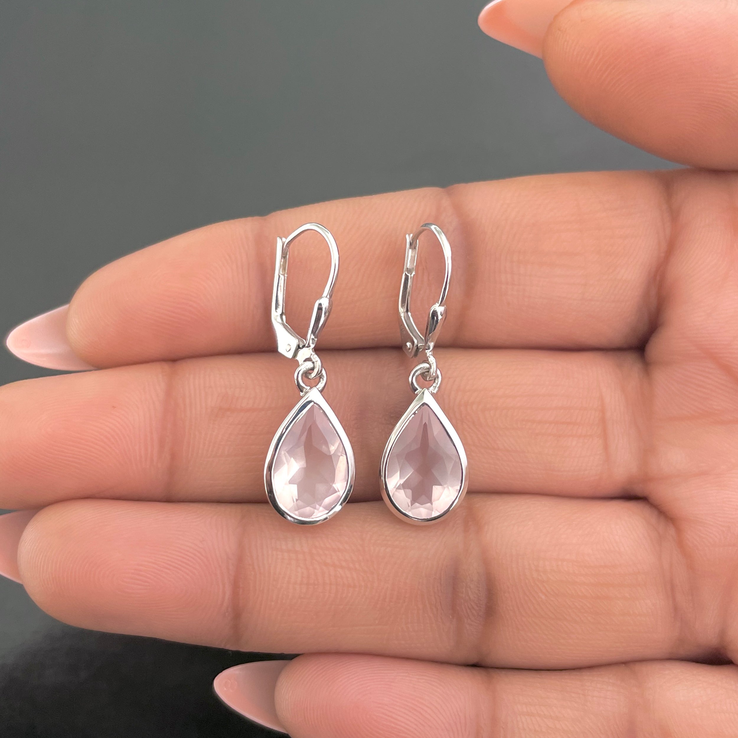 Rose Quartz Leverback Earring-(RSQ-SE-707.)