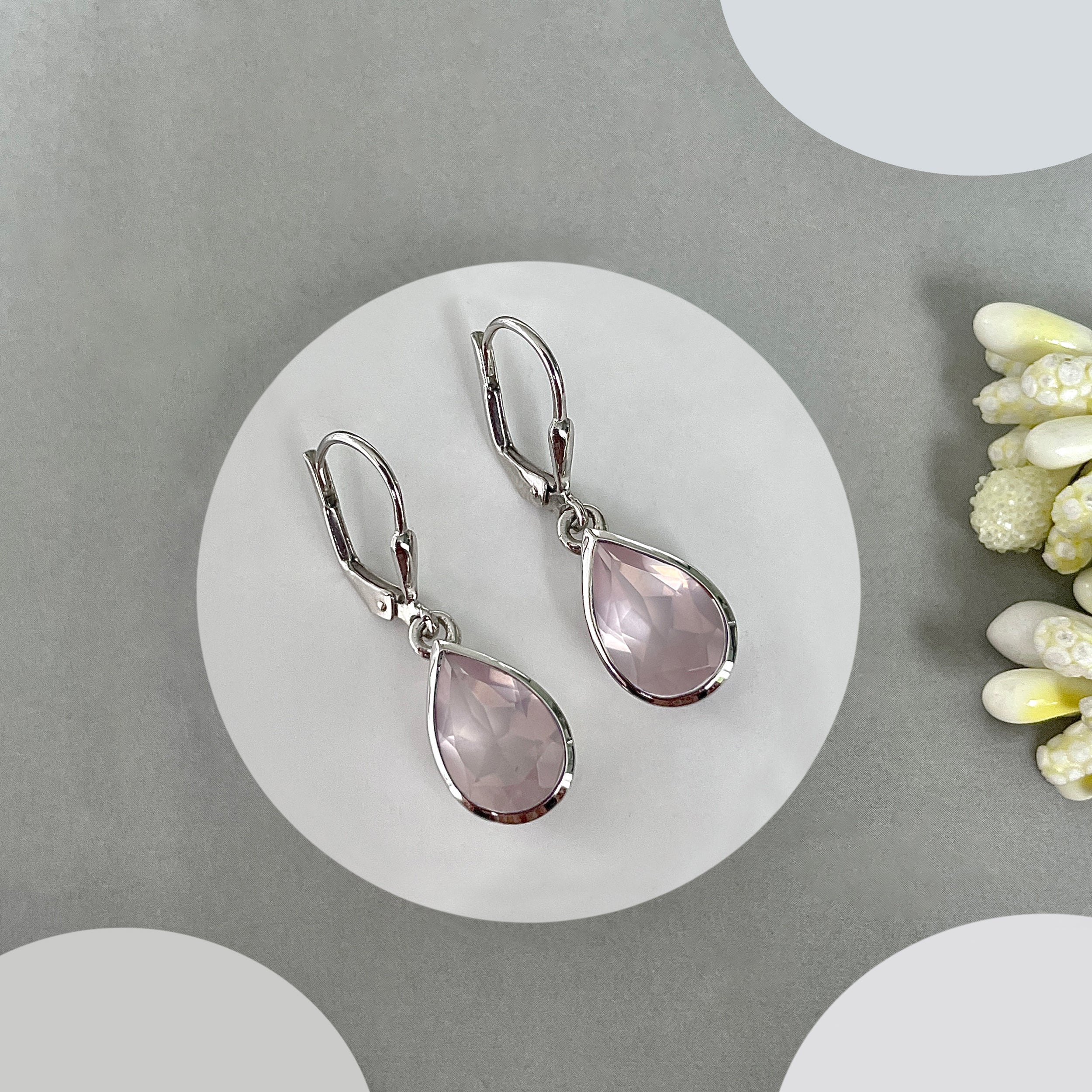 Rose Quartz Leverback Earrings-(RSQ-SE-707.)