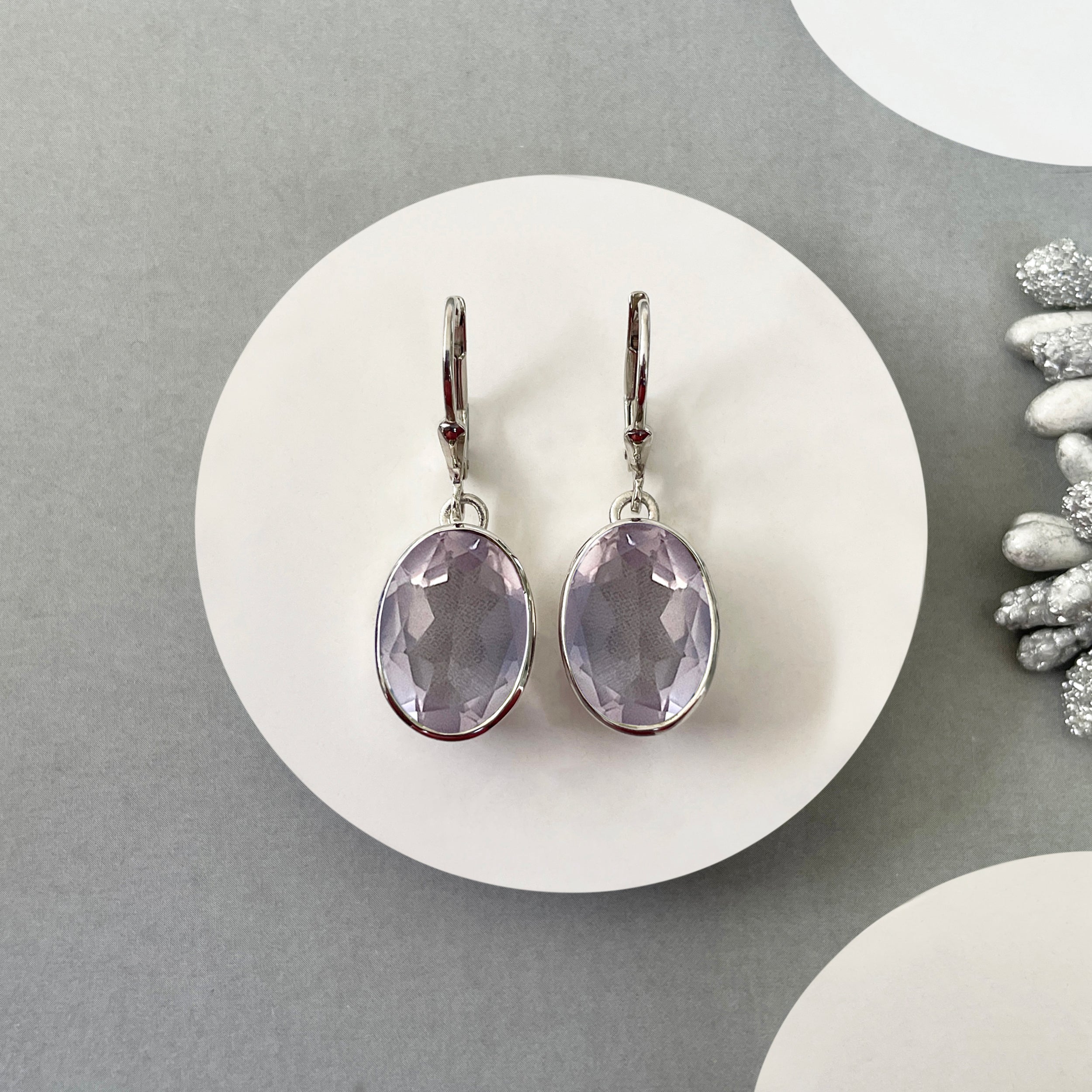 Rose Quartz Leverback Earring-(RSQ-SE-709.)