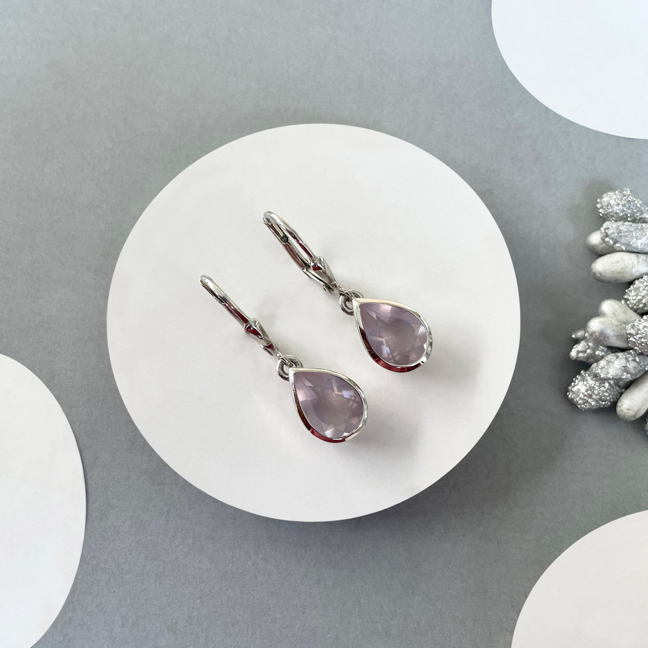 Rose Quartz Leverback Earring-(RSQ-SE-742.)