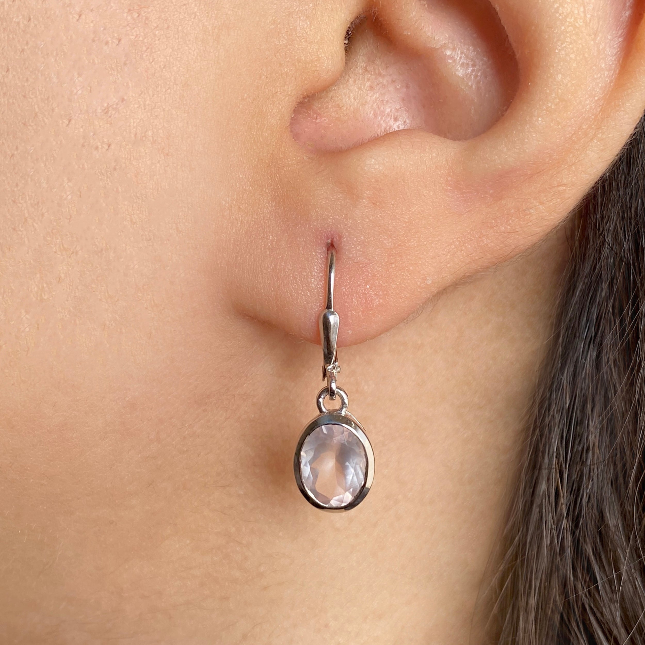 Rose Quartz Leverback Earring-(RSQ-SE-998.)