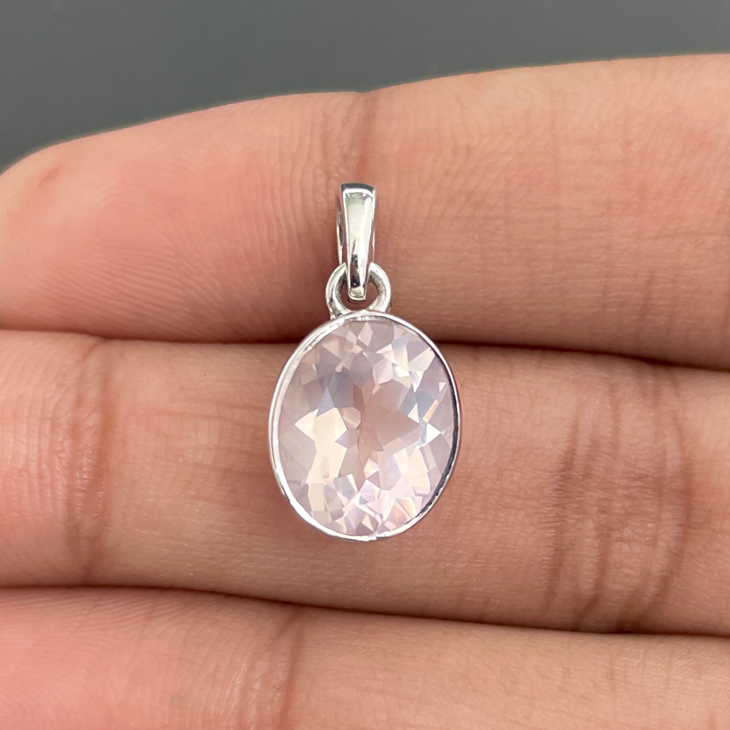 Rose Quartz Pendant-(RSQ-SP-466.)