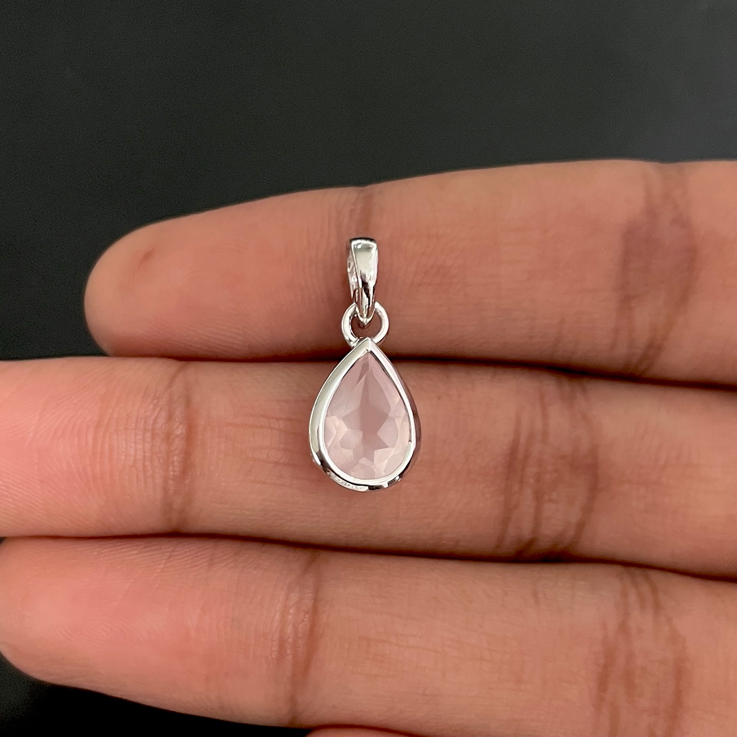 Rose Quartz Pendant-(RSQ-SP-468.)
