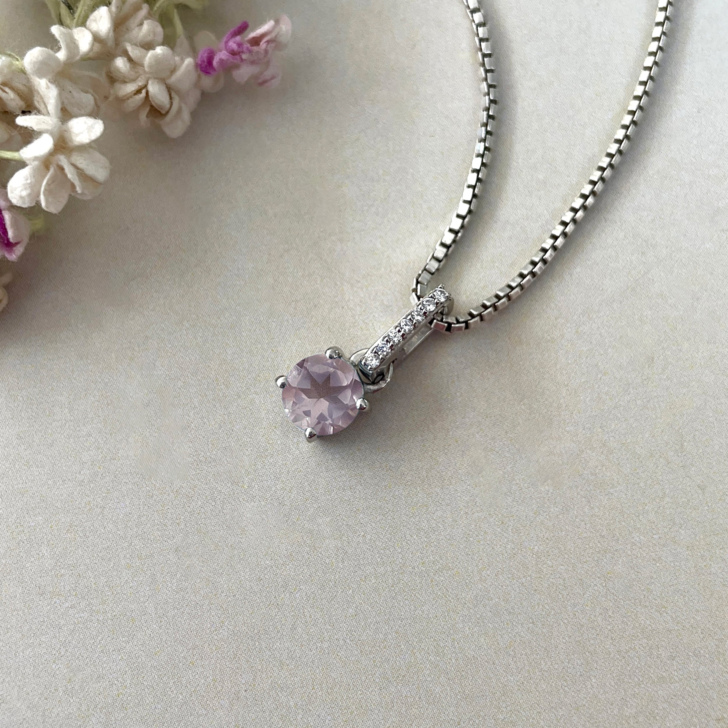 Rose Quartz Pendant-(RSQ-SP-549.)