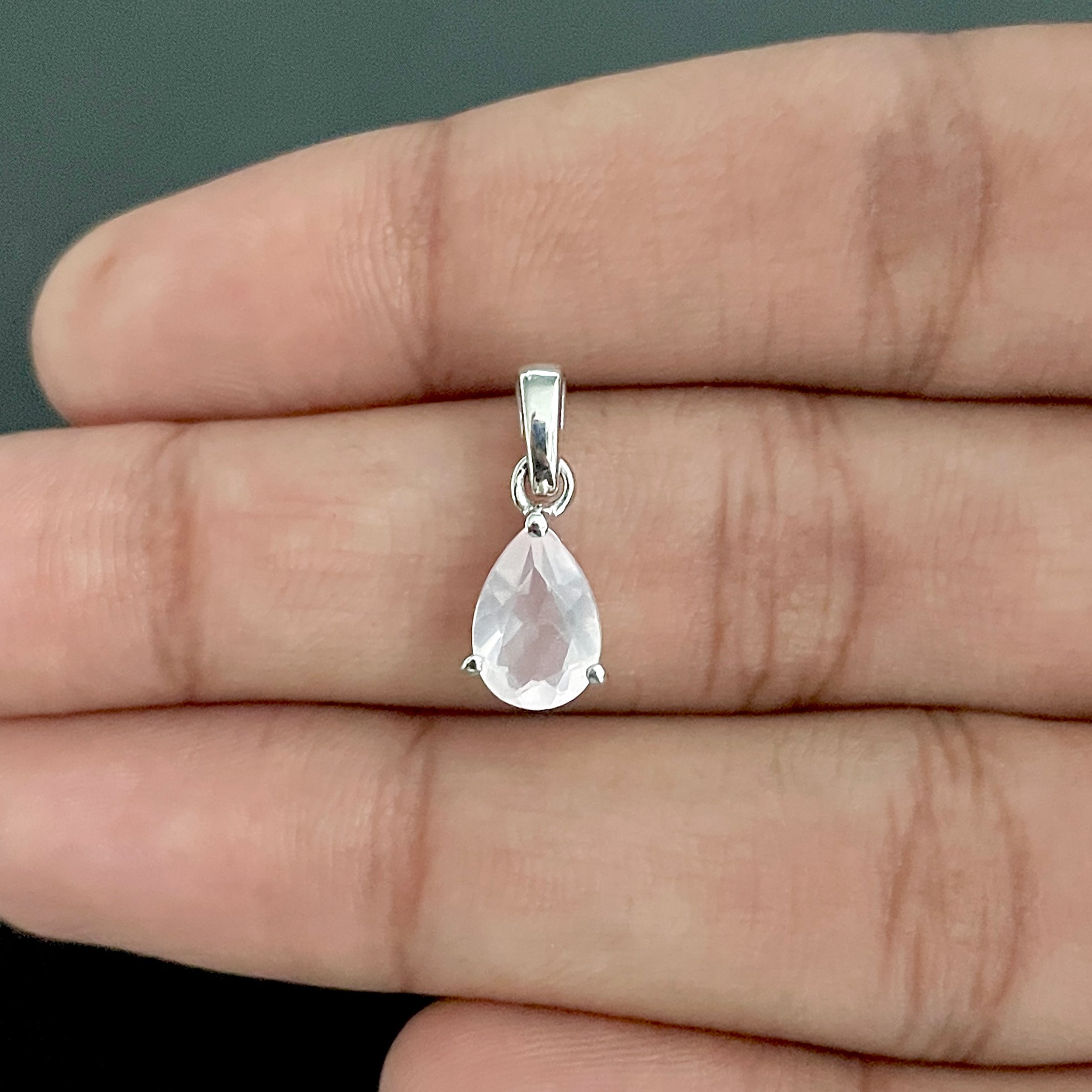 Rose Quartz Pendant-(RSQ-SP-917.)