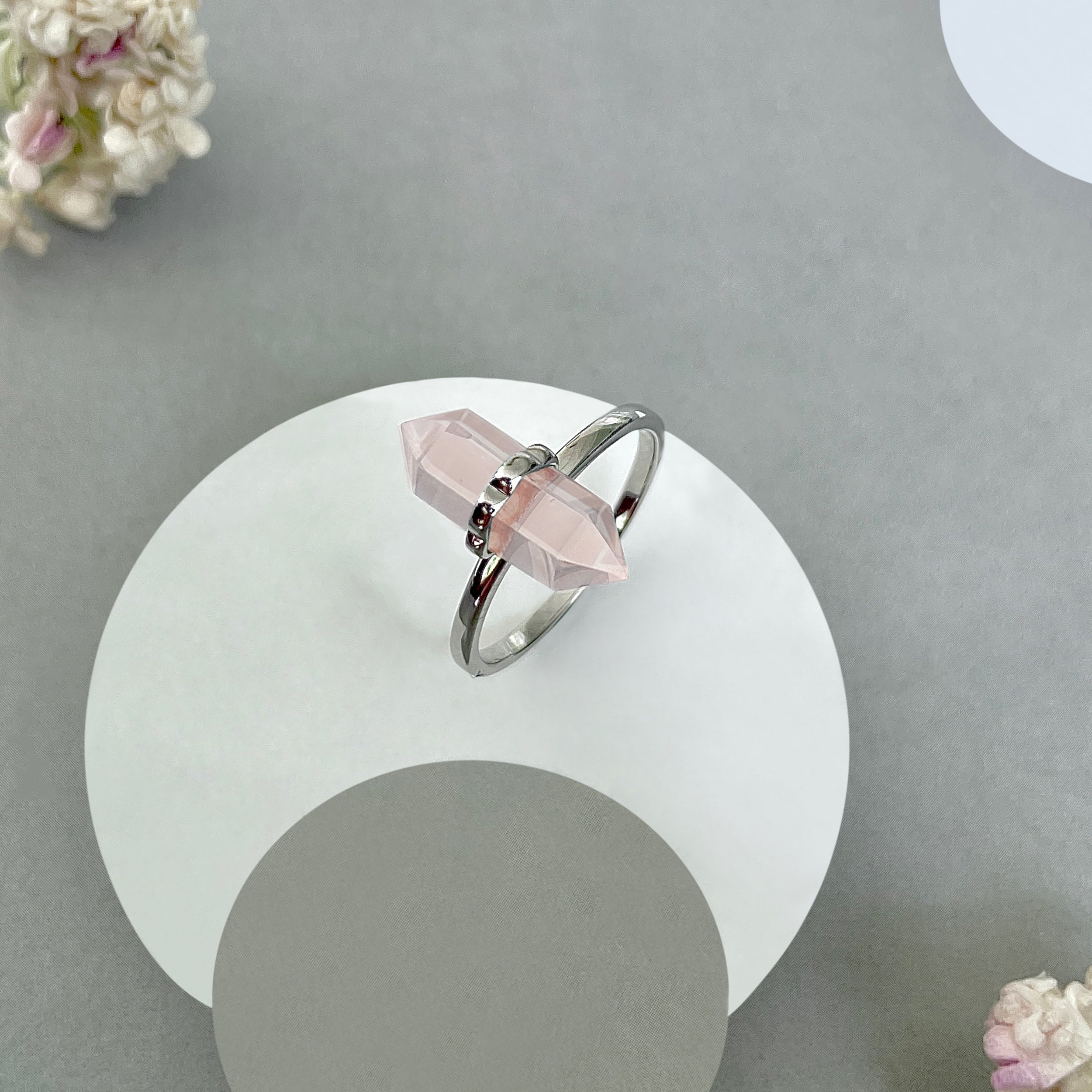 Rose Quartz Ring-(RSQ-SR-1748.)