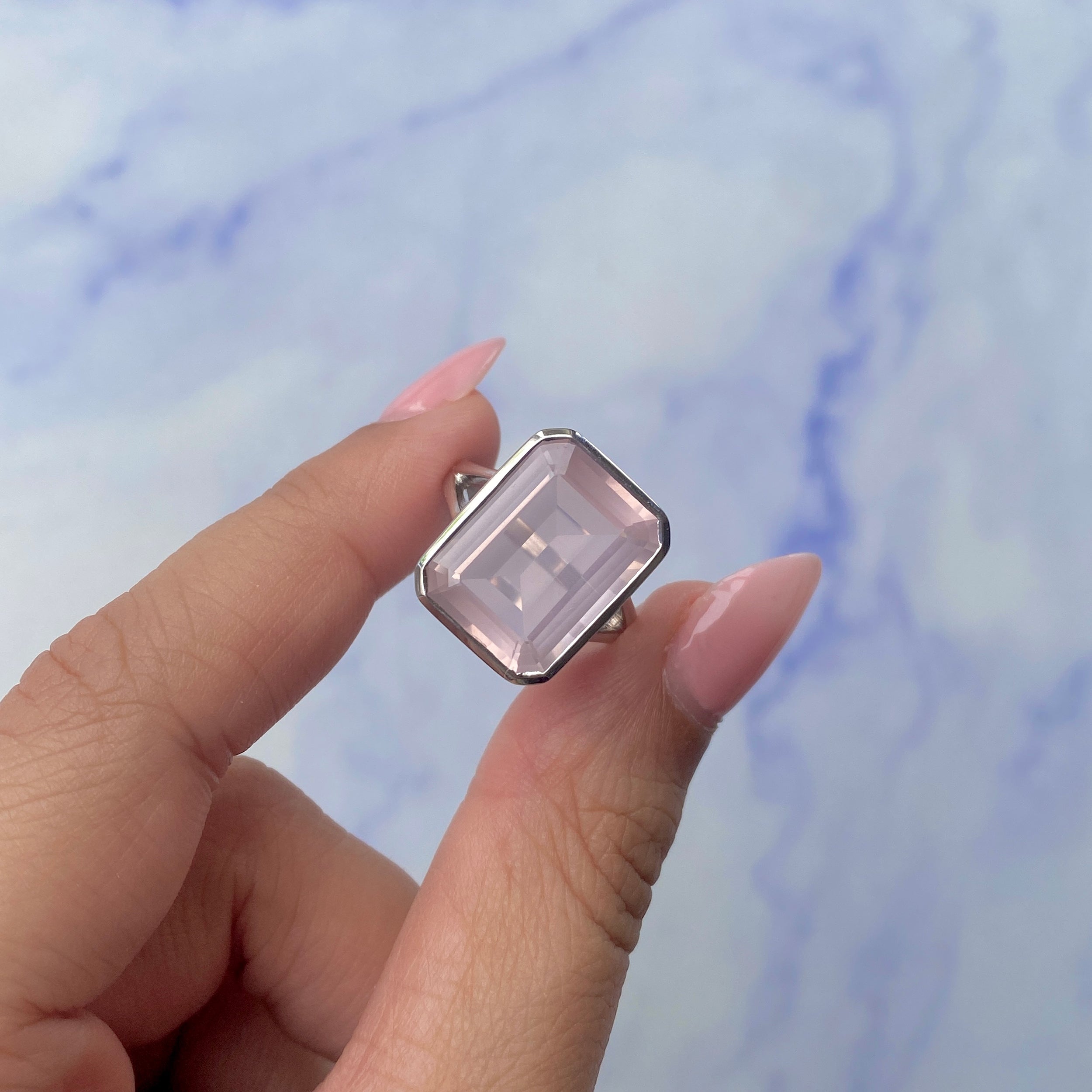 Rose Quartz Ring-(RSQ-SR-1847.)