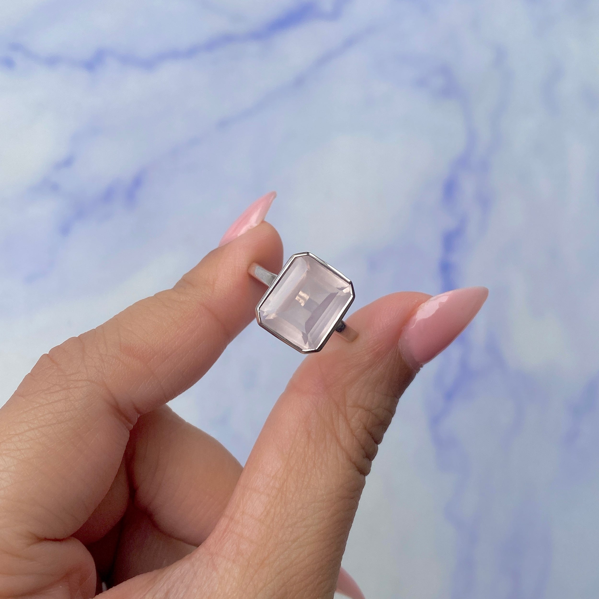 Rose Quartz Ring-(RSQ-SR-1927.)