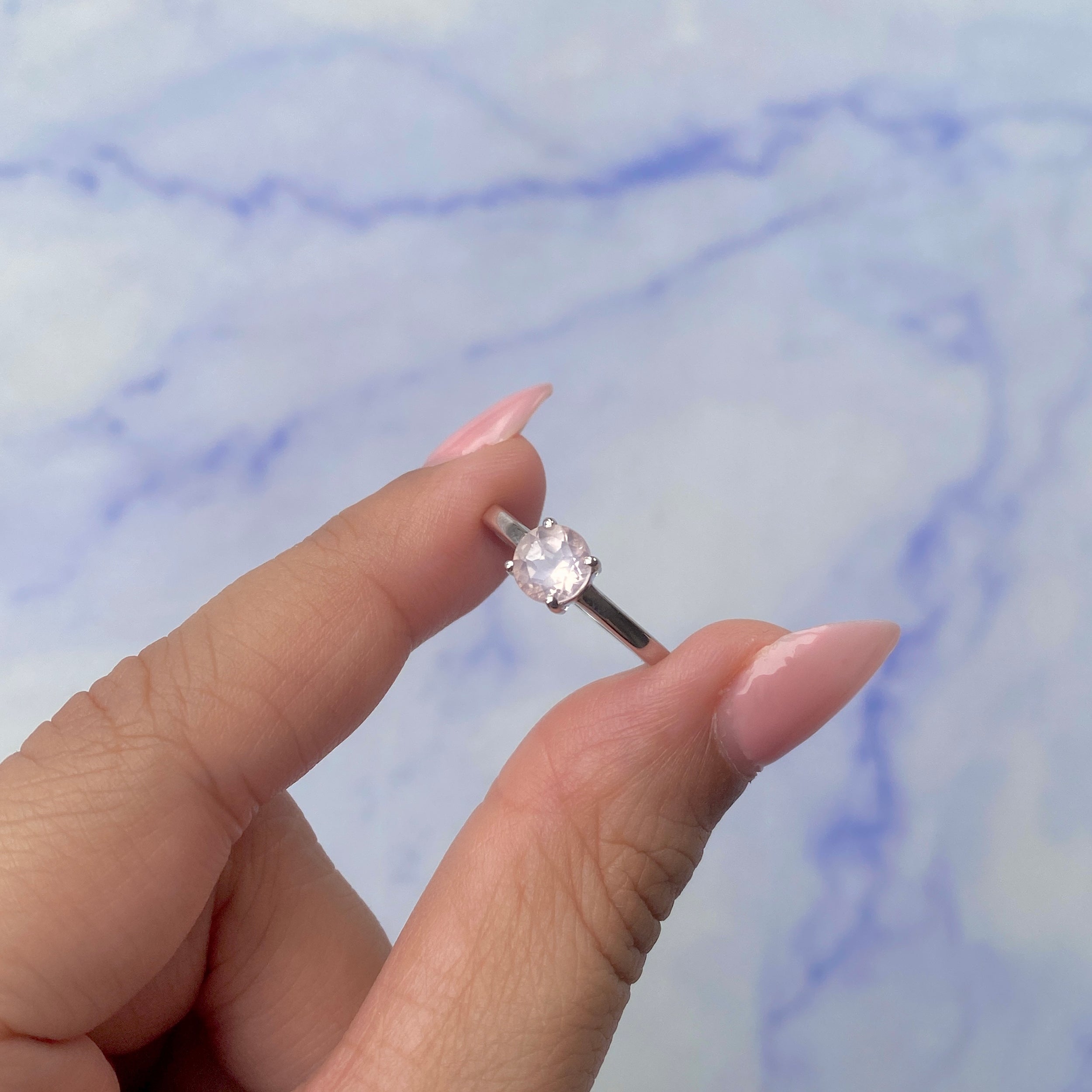 Rose Quartz Ring-(RSQ-SR-236.)