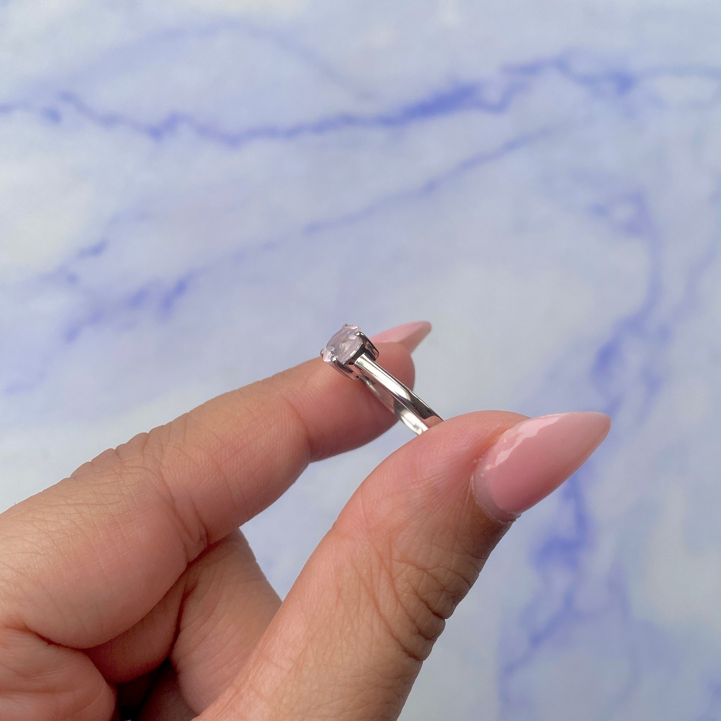 Rose Quartz Ring-(RSQ-SR-236.)