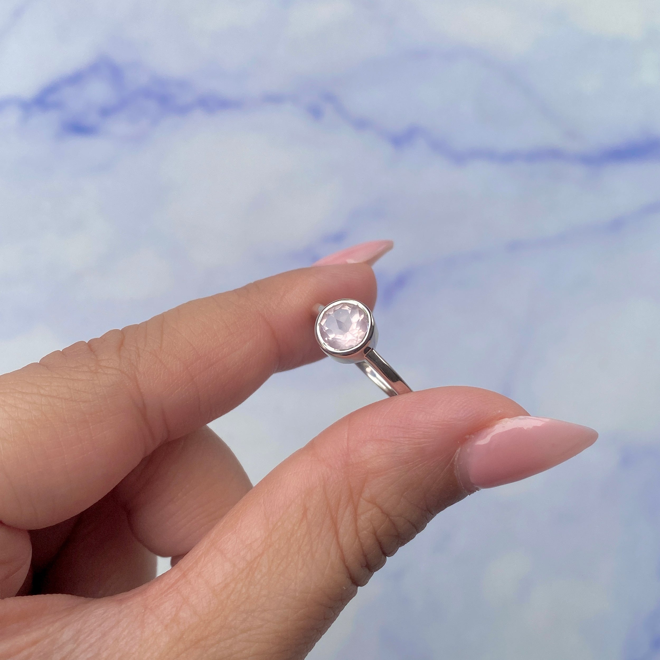 Rose Quartz Ring-(RSQ-SR-237.)