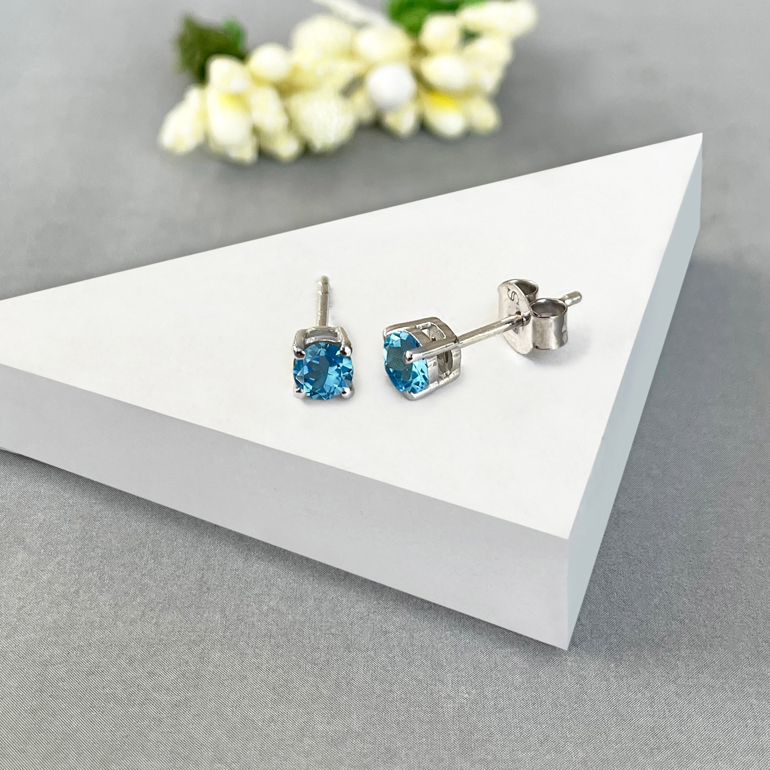 Swiss Blue Topaz Stud Earring-(SBTZ-SE-1023.)