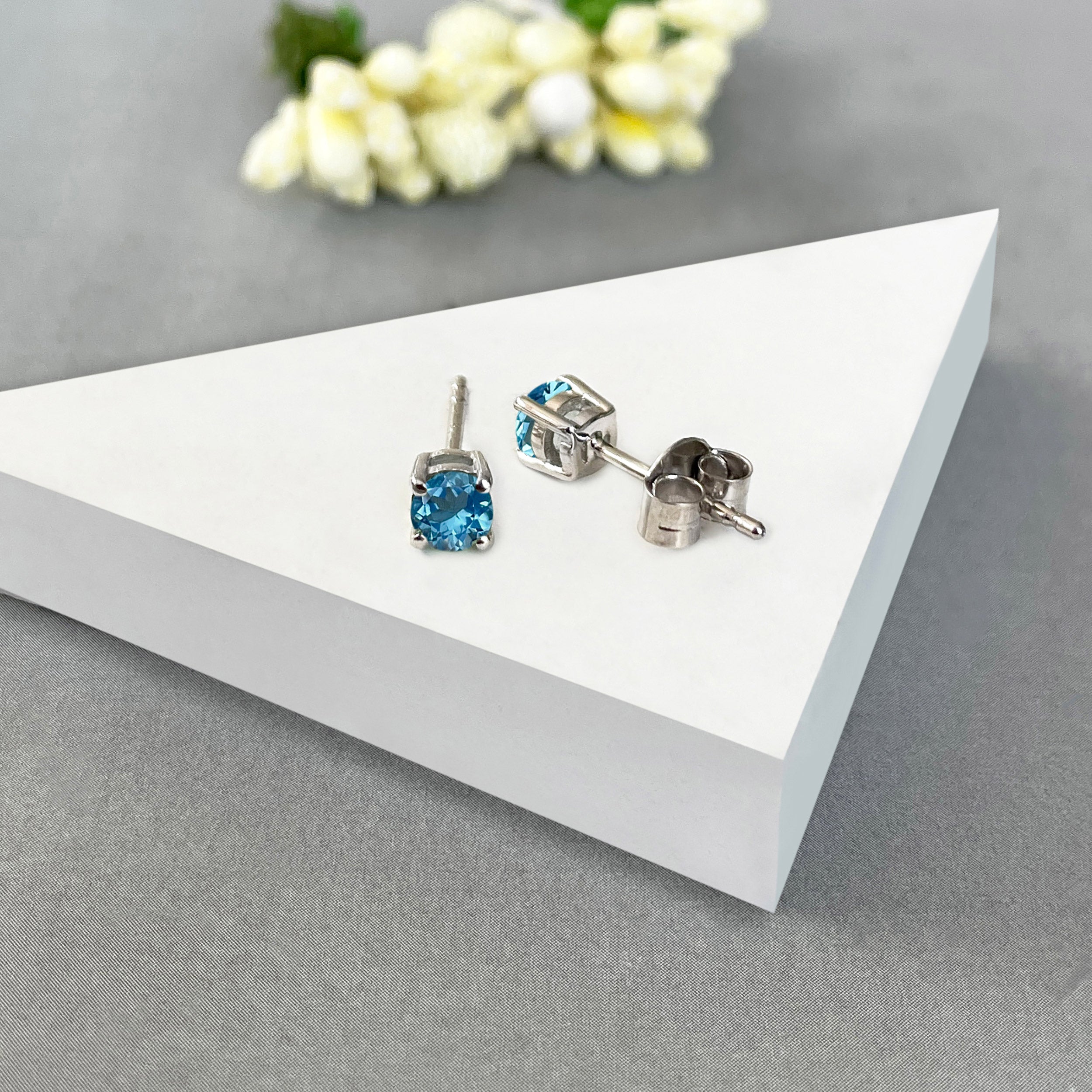 Swiss Blue Topaz Stud Earring-(SBTZ-SE-1023.)