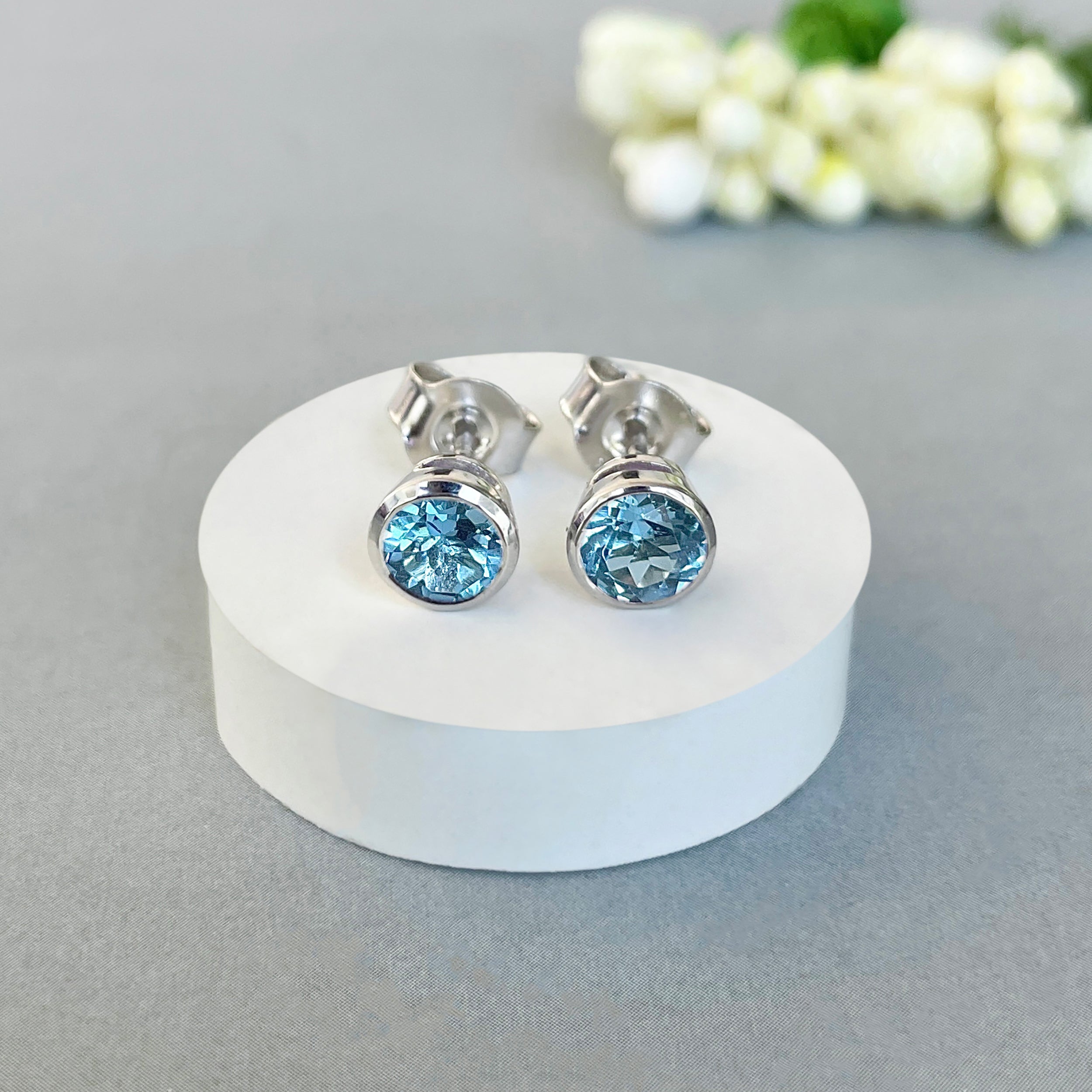 Swiss Blue Topaz Stud Earring-(SBTZ-SE-1425.)