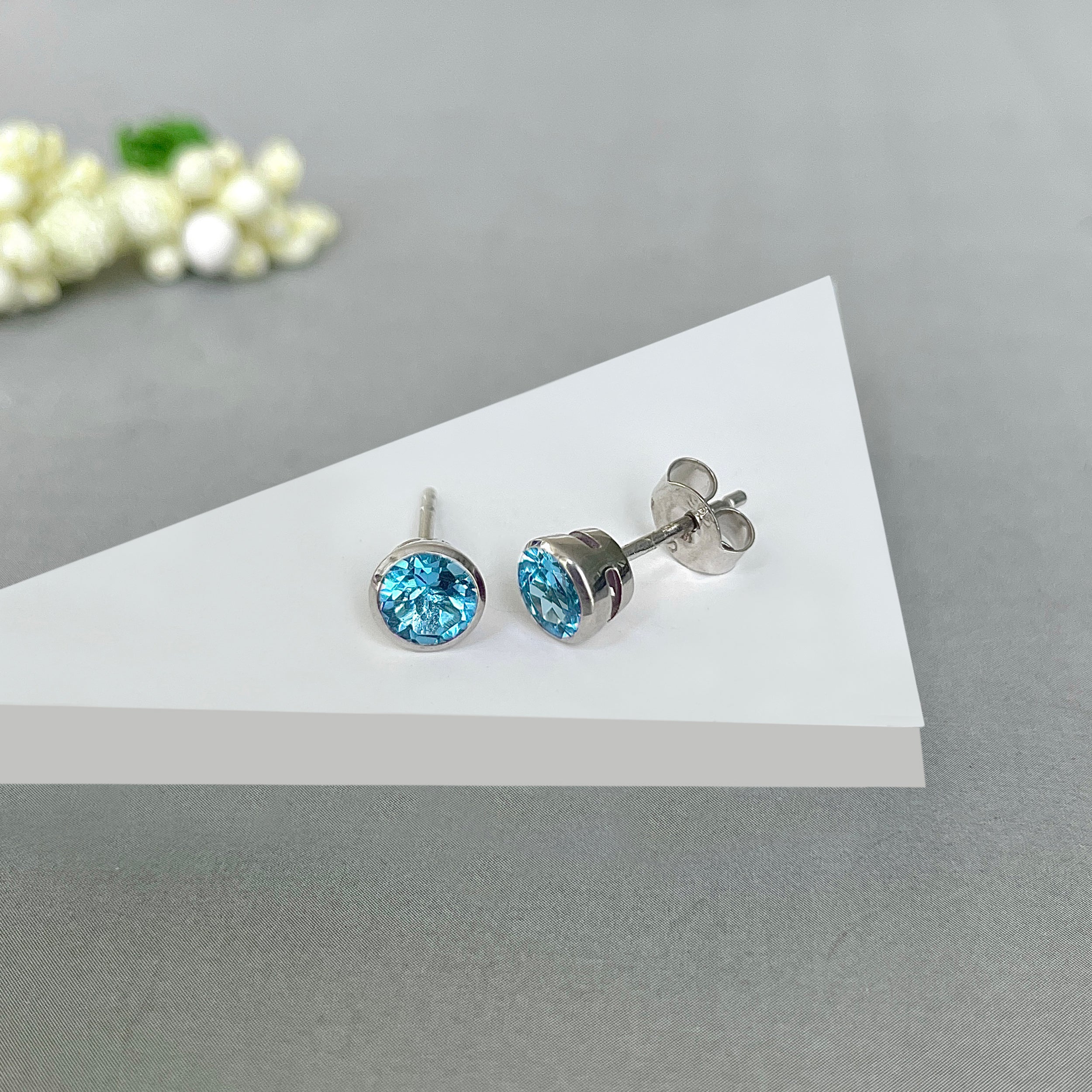 Swiss Blue Topaz Stud Earring-(SBTZ-SE-1425.)