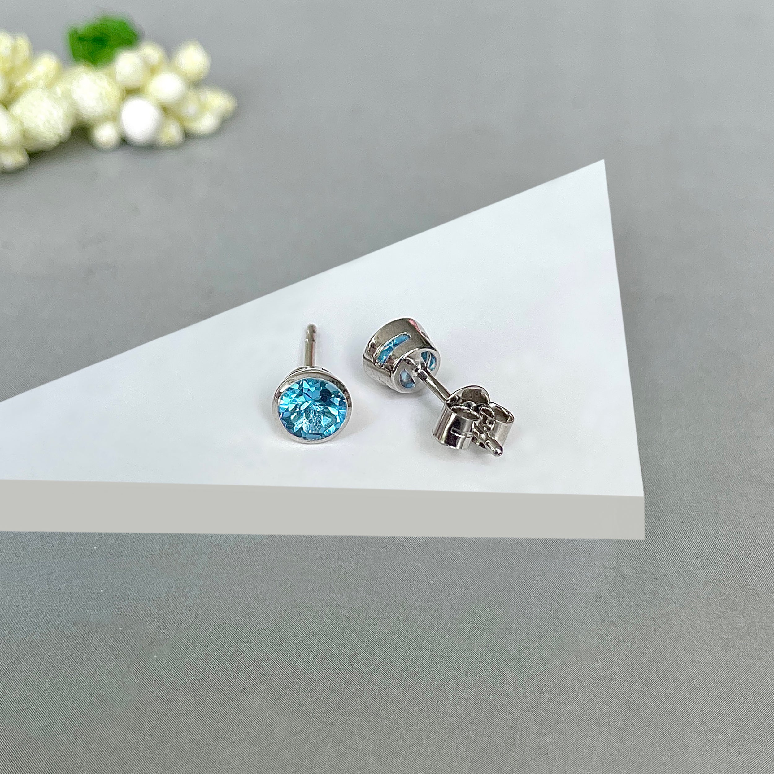 Swiss Blue Topaz Stud Earring-(SBTZ-SE-1425.)
